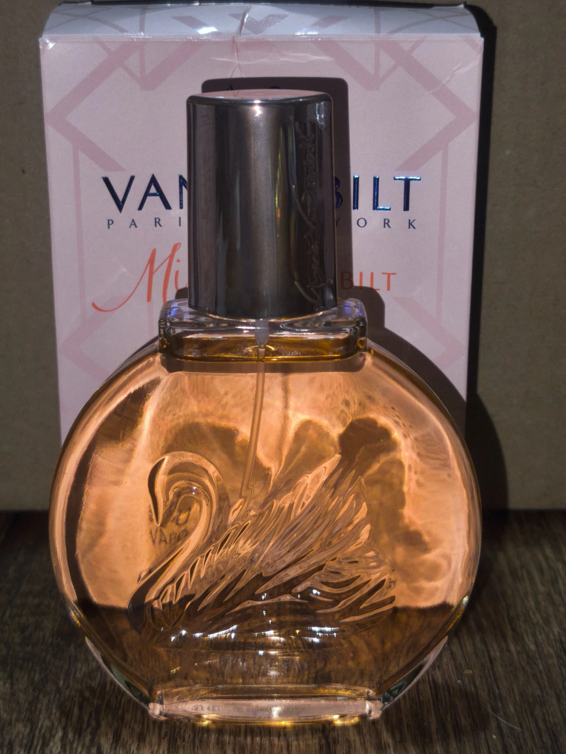 Gloria Vanderbilt - Miss Vanderbilt EDT