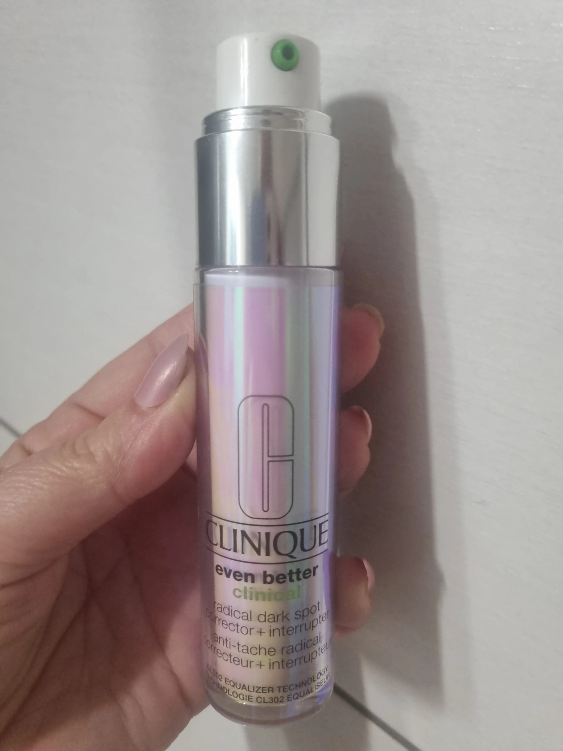 Clinique Even better Clinical radical dark spot corrector