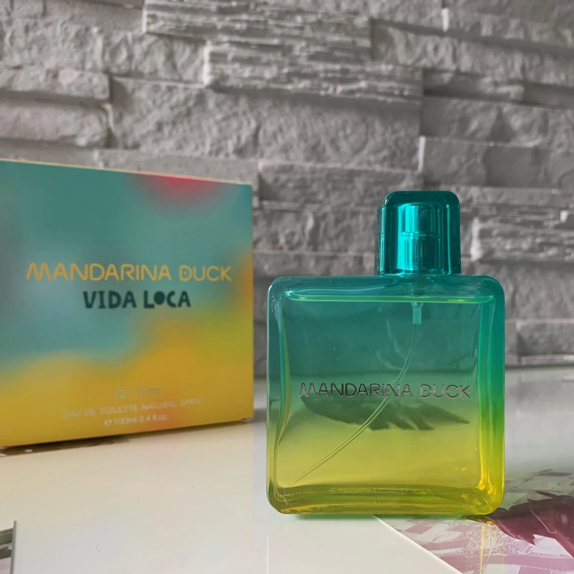 Mandarina Duck Vida Loca for Him EDT fújósok