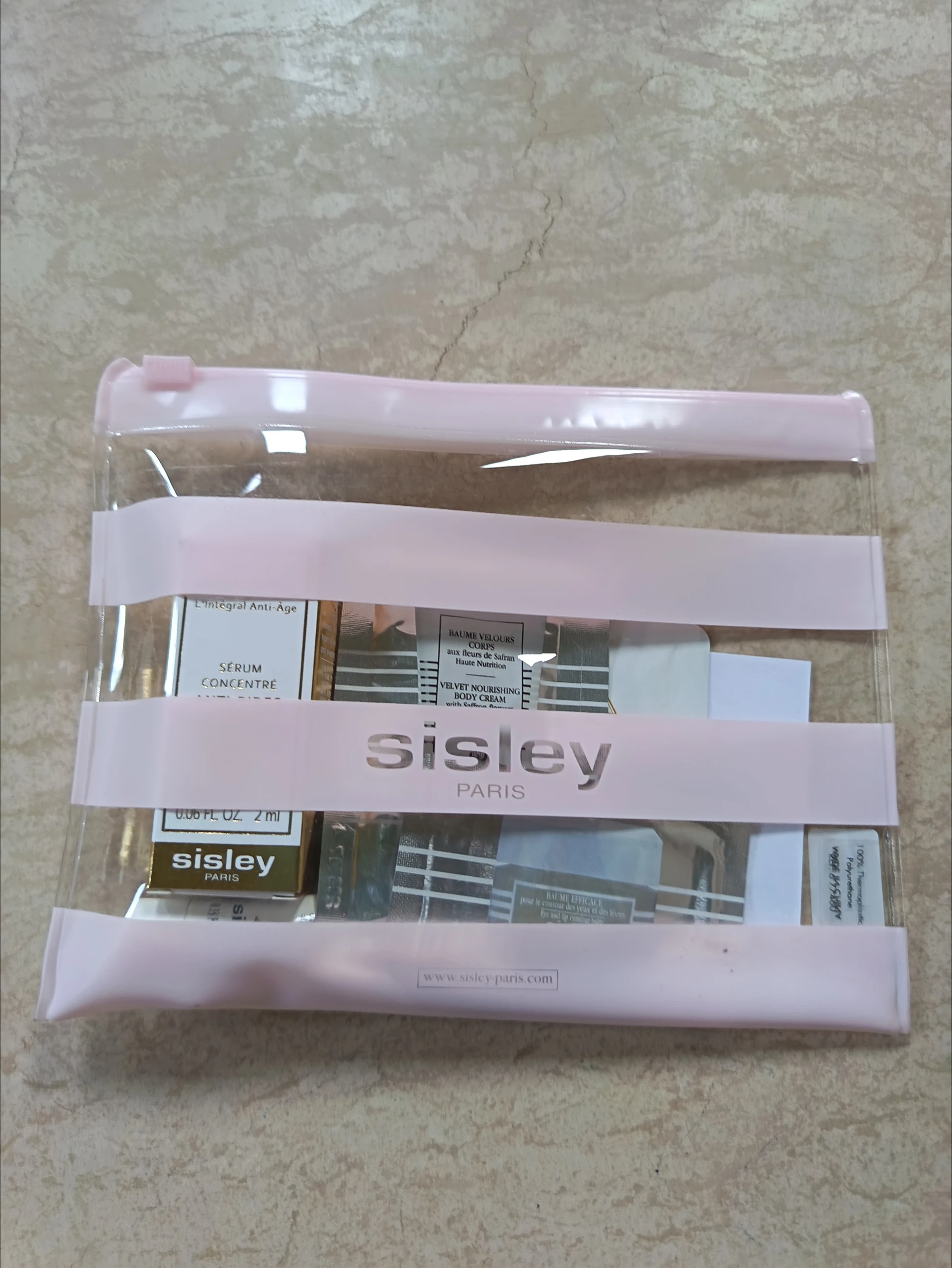 Sisley neszesszer minikkel