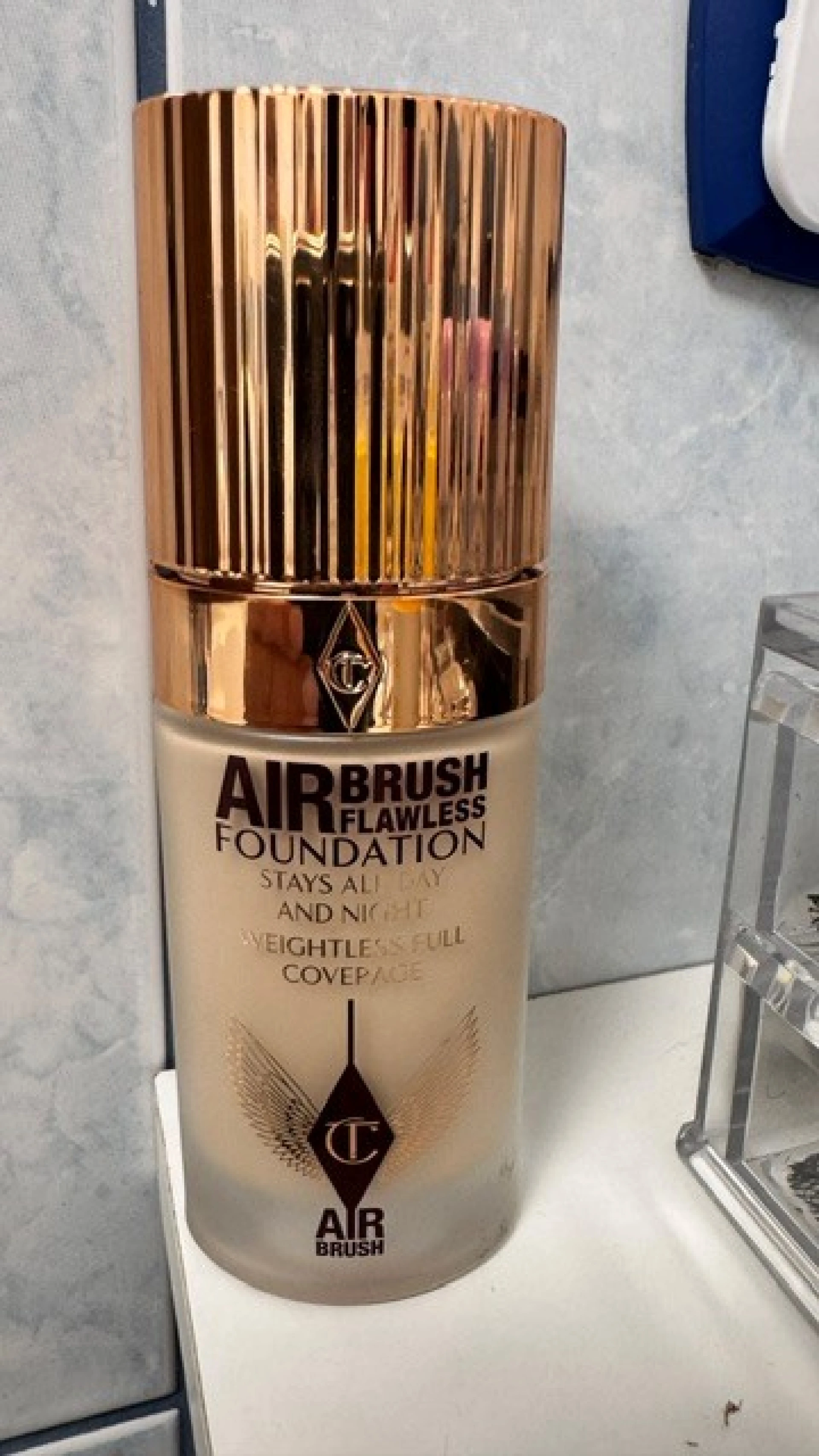 Charlotte Tilbury alapozó