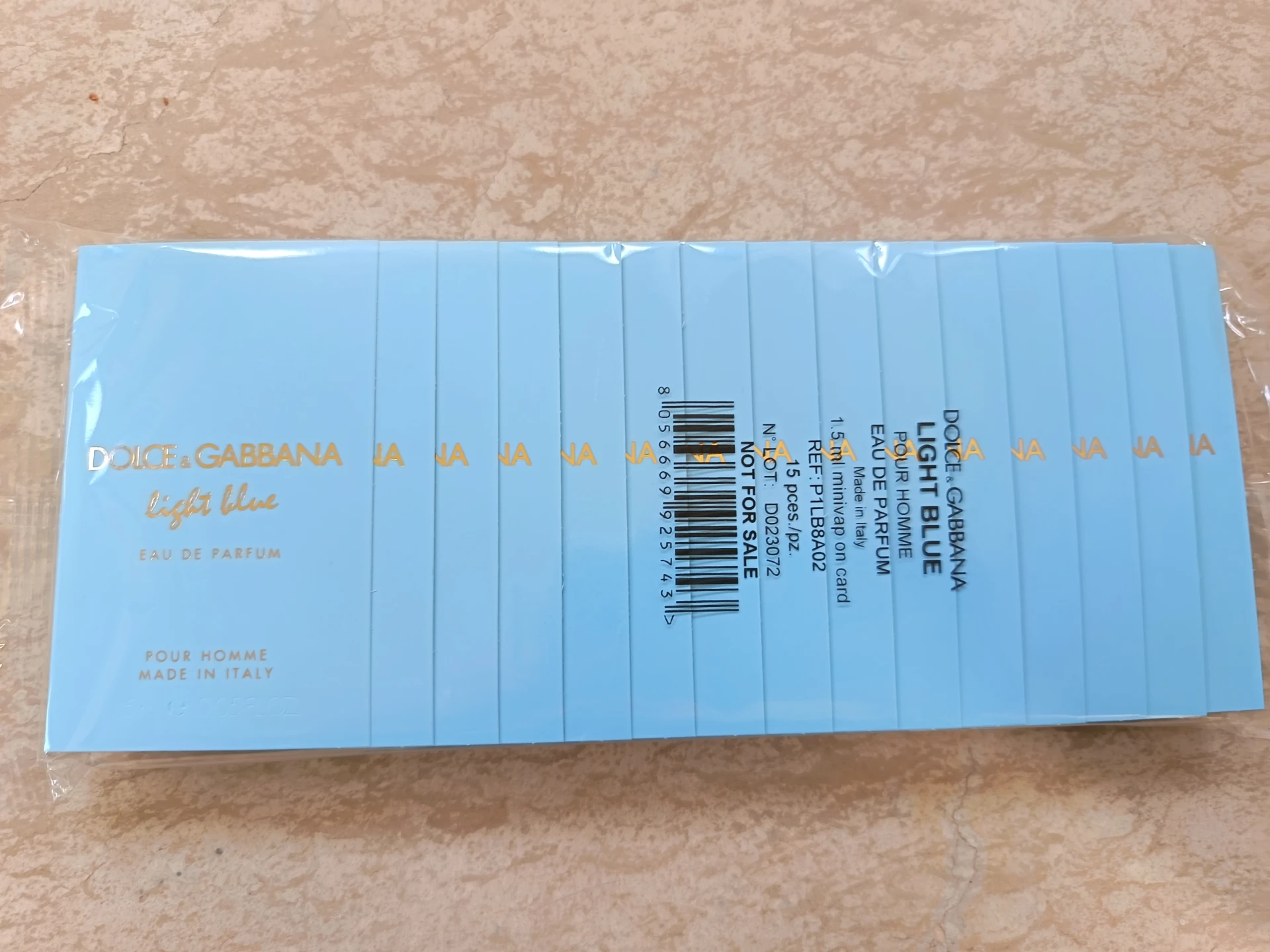 D&G Light Blue Homme EDP mintacsomag