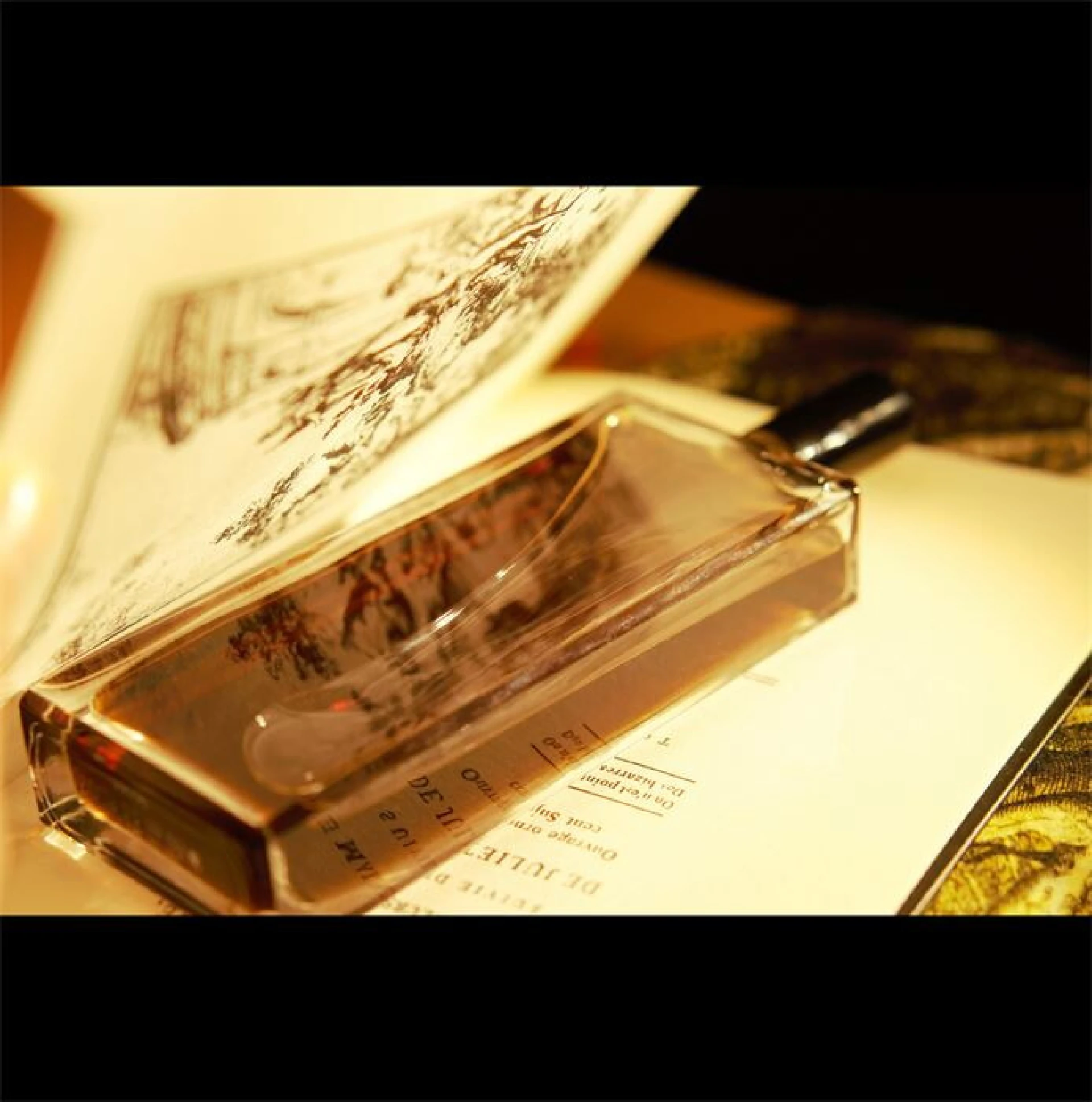 5-10 ml - Serge Lutens La Couche Du Diable