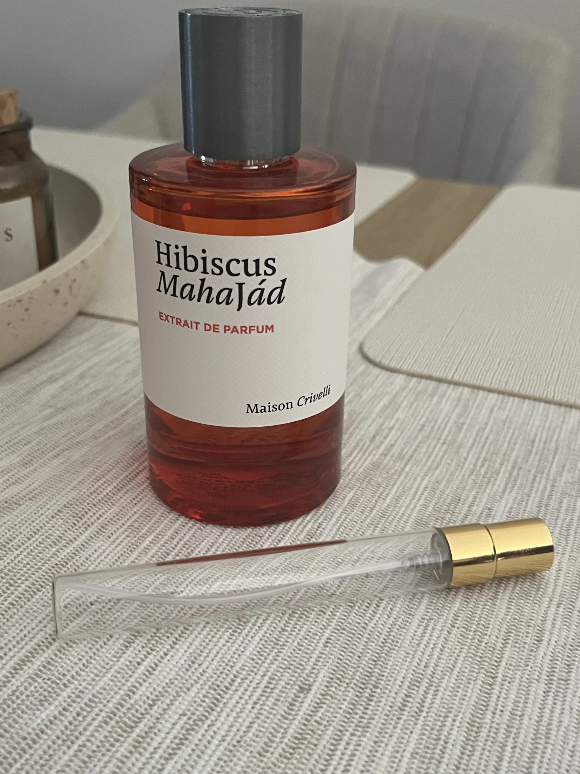 Maison Crivelli Hibiscus Mahajád 10 ml-es fújós
