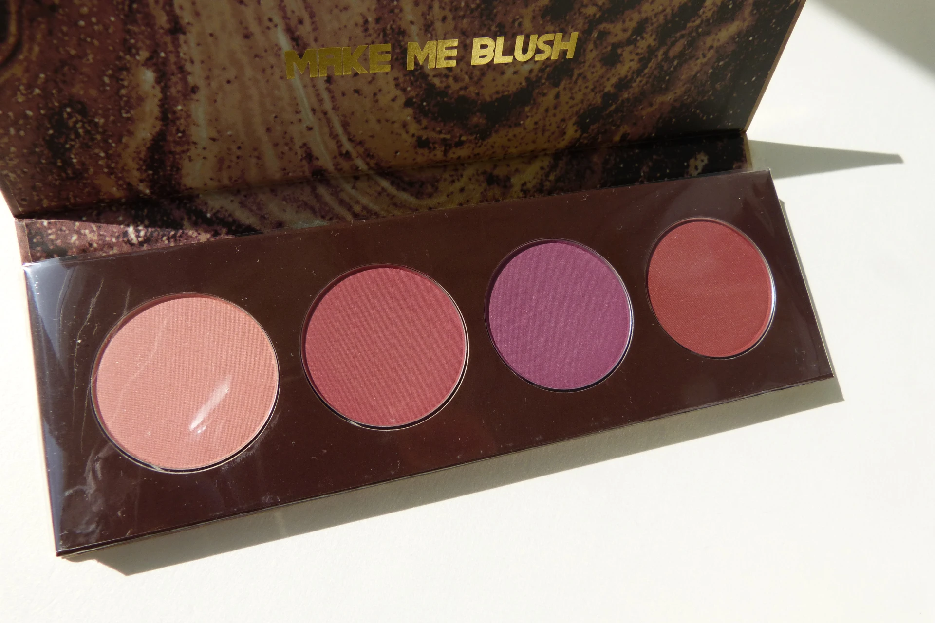 Új BH Cosmetics pirosító paletta
