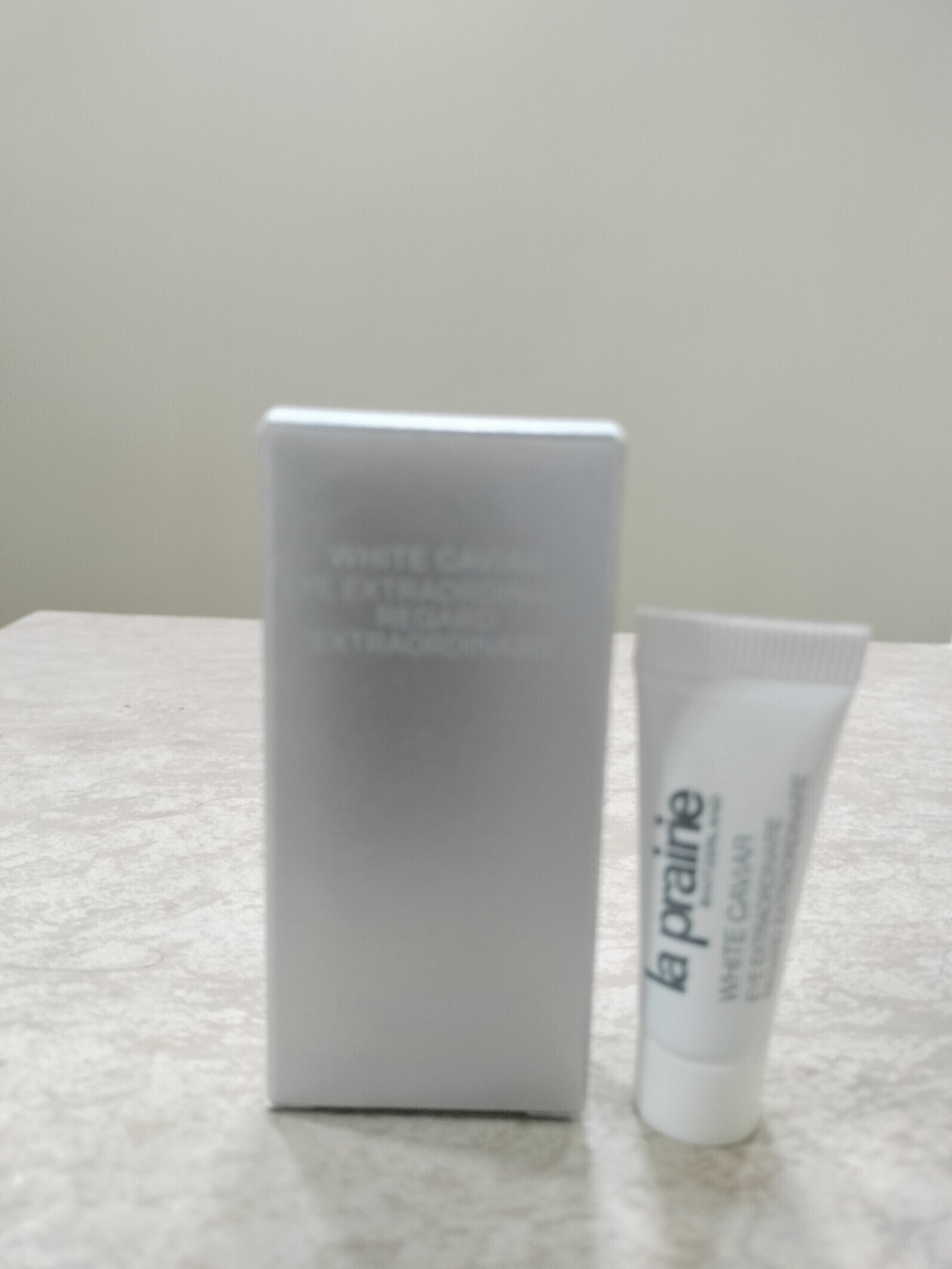 La Prairie White Caviar Eye Extraordinaire mini
