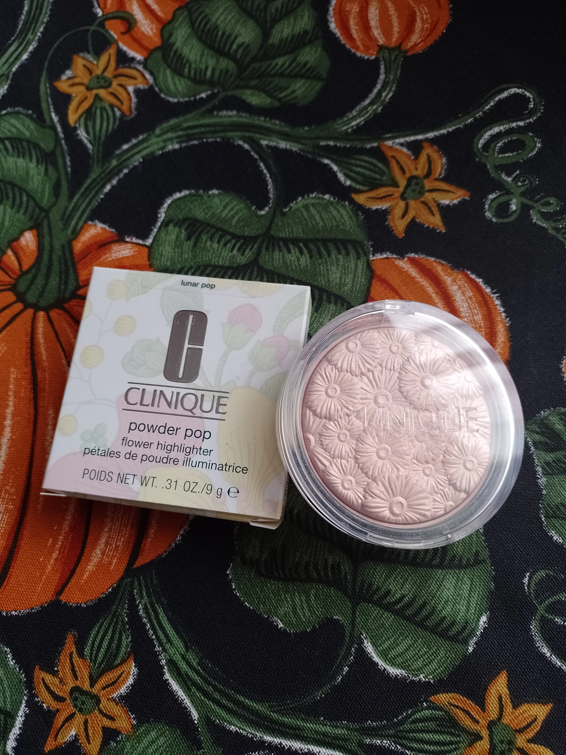 Clinique Powder Pop Flower Highlighter