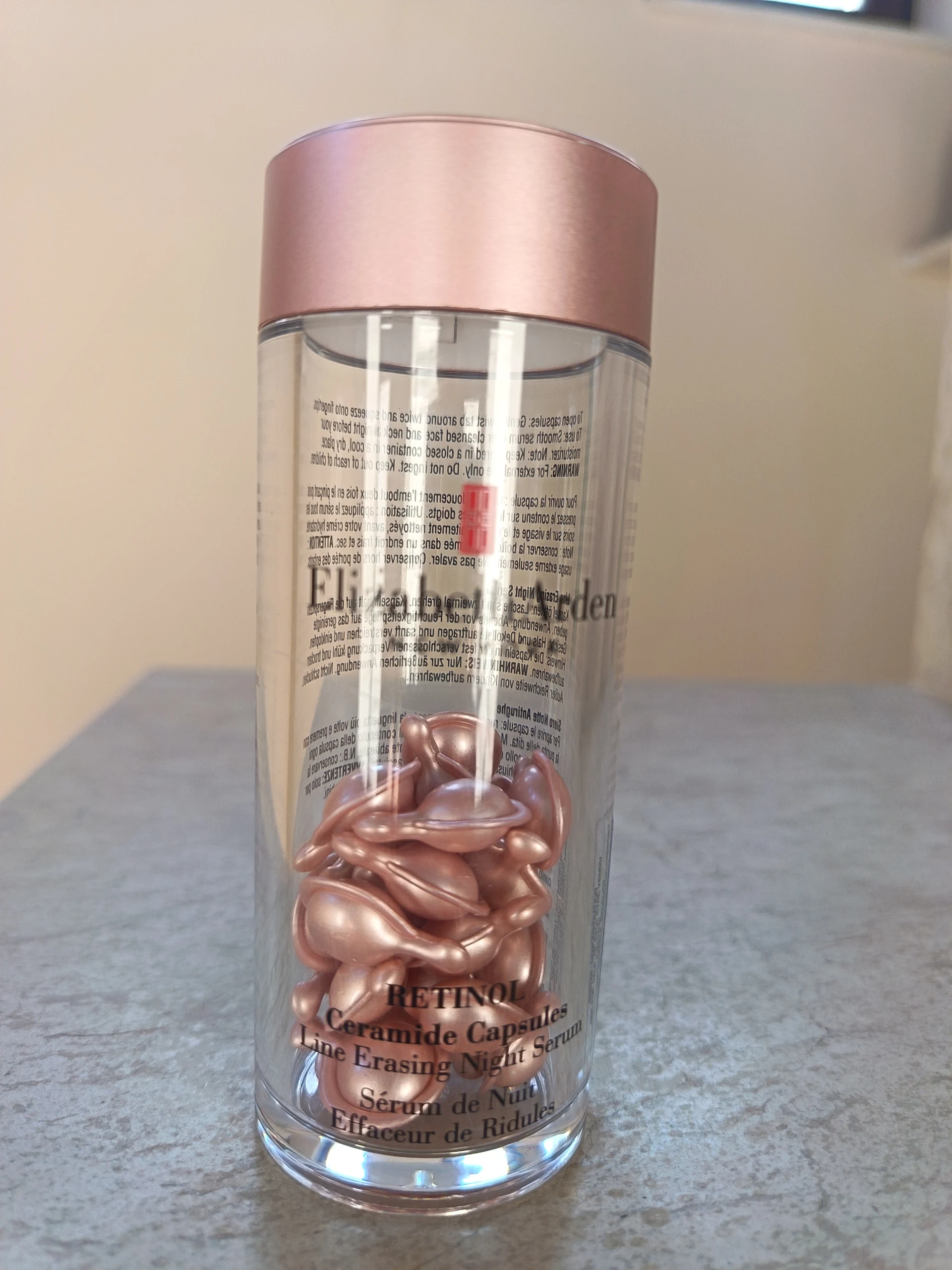 E. Arden Retinol Serum kapszula