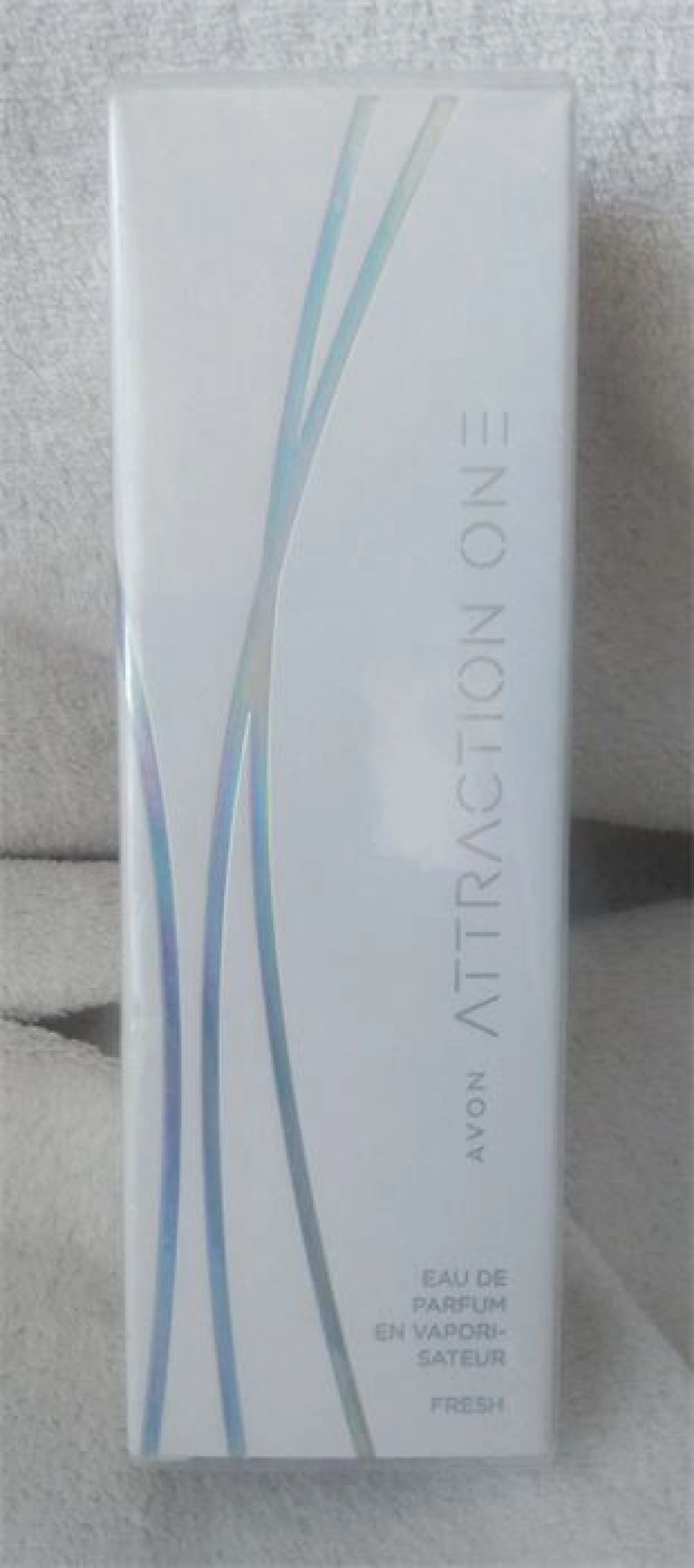 Avon Attraction One Fresh parfüm eladó