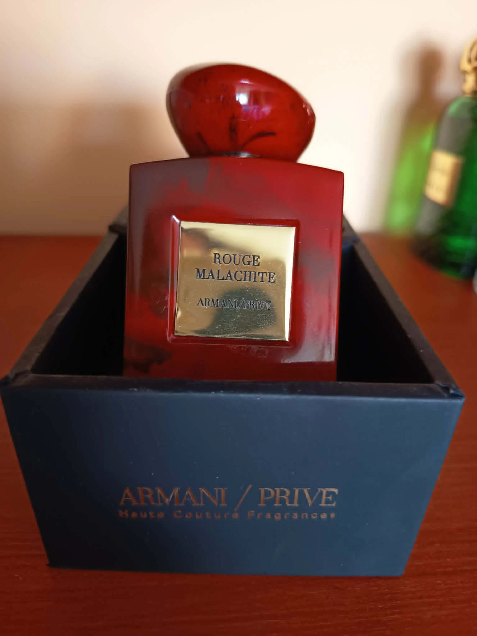 üvegében Armani Privé Rouge Malachite