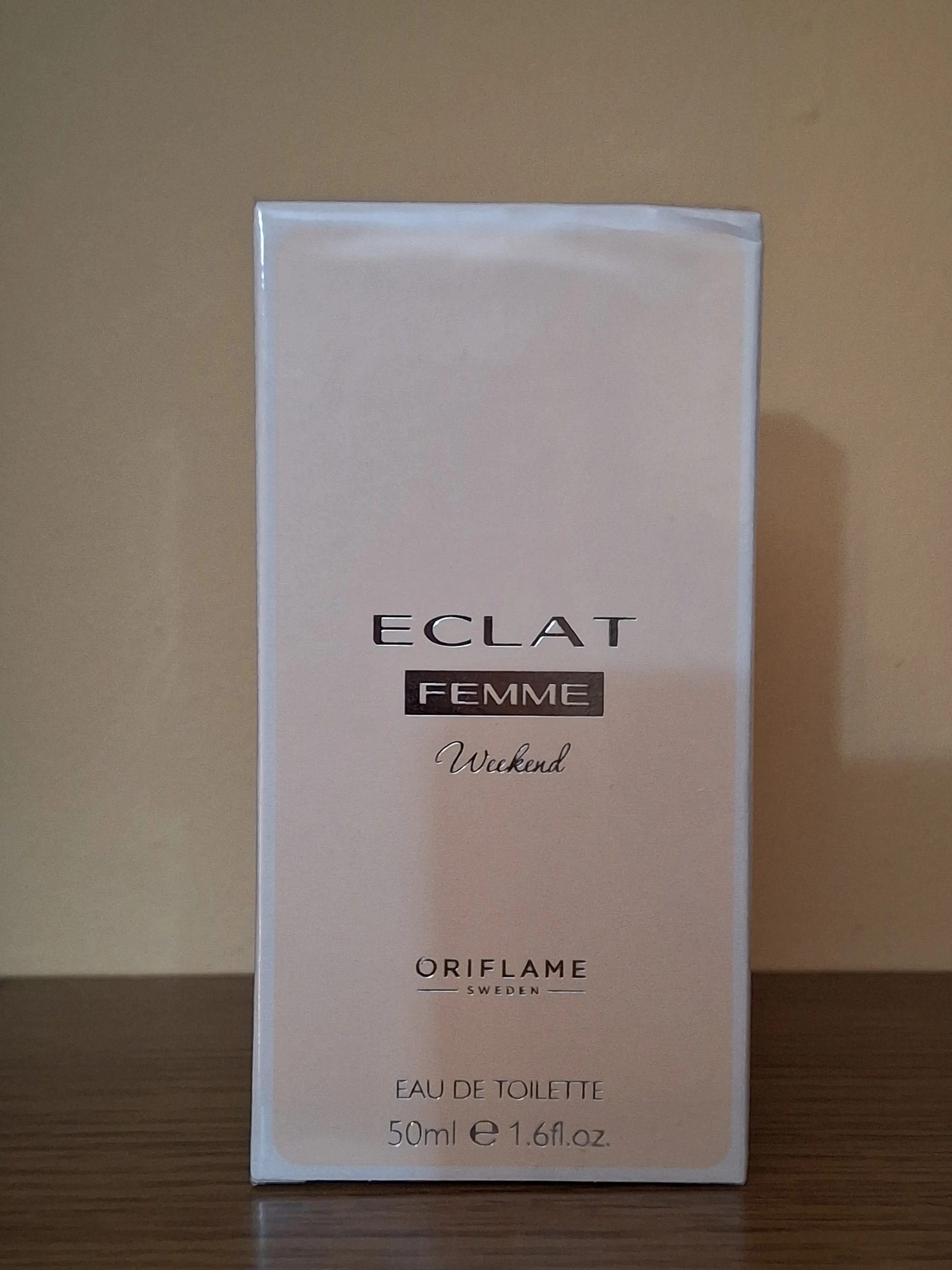 Oriflame Eclat Femme Weekend