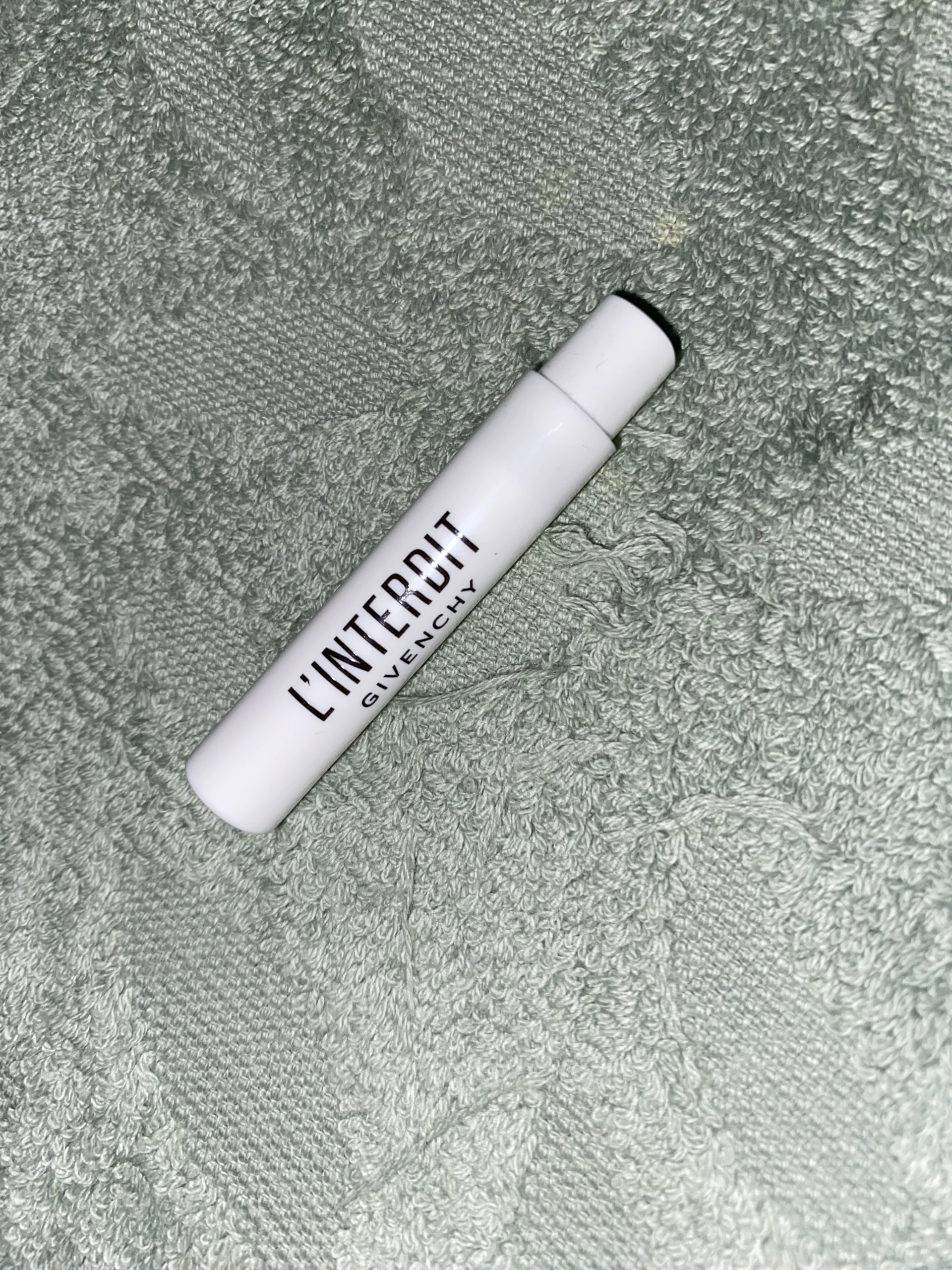 Givenchy linterdit női illatminta