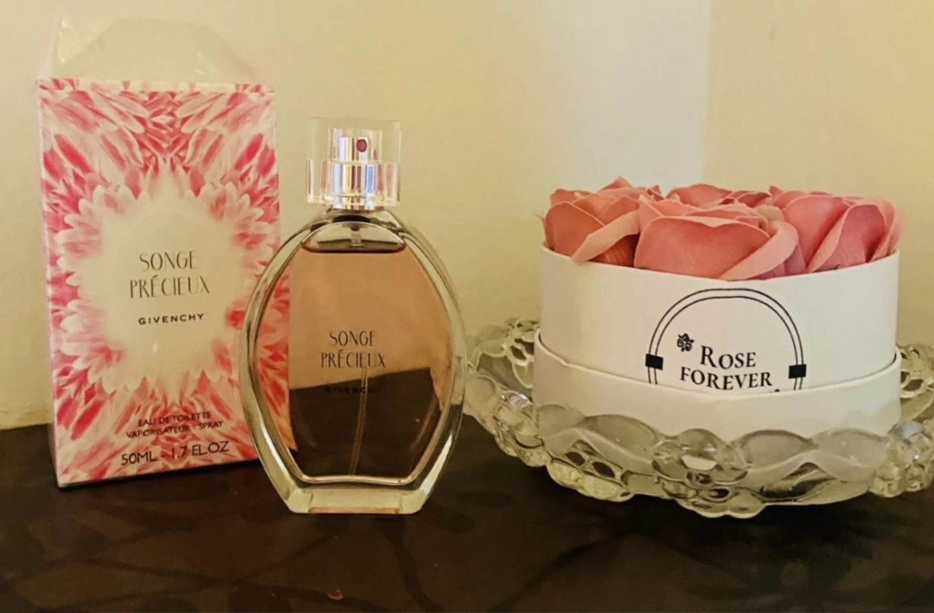 Cserélem is🌺Givenchy Songe Précieux EDT