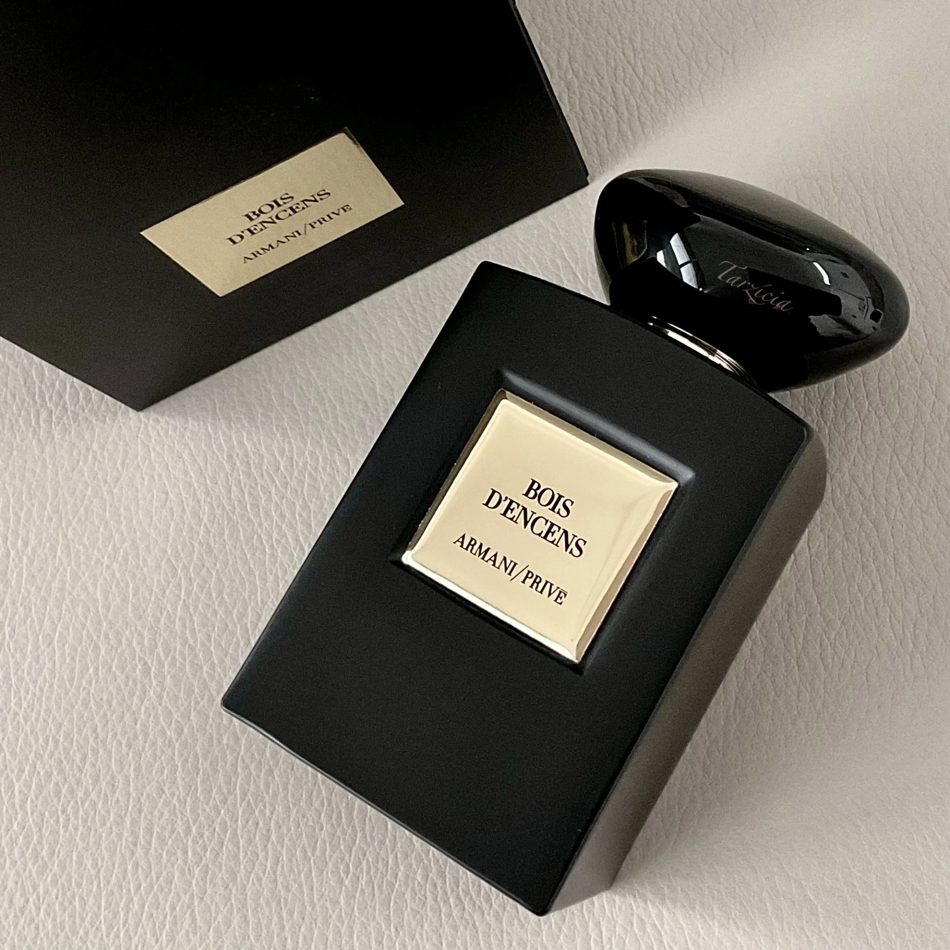 Armani Privé Bois d'Encens 🩶