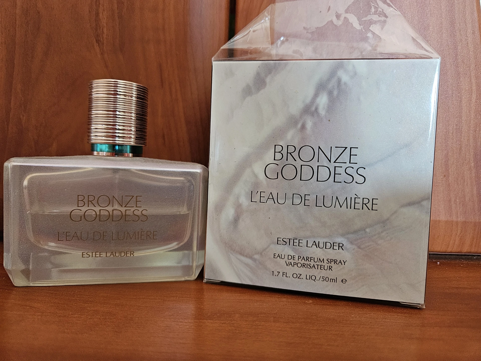 Estée Lauder Bronze Goddess L'eau de Lumiére