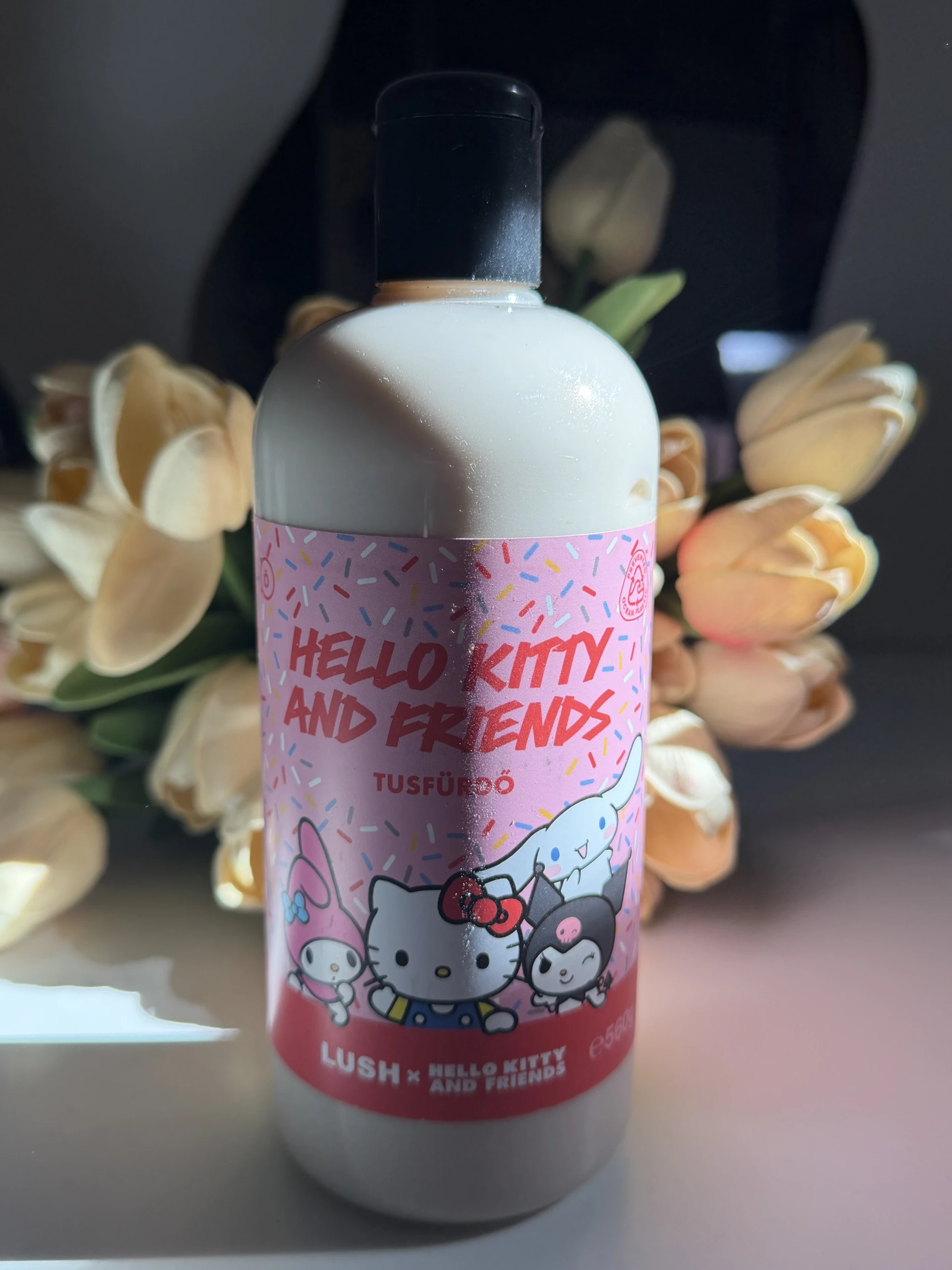 Lush Hello Kitty 580g
