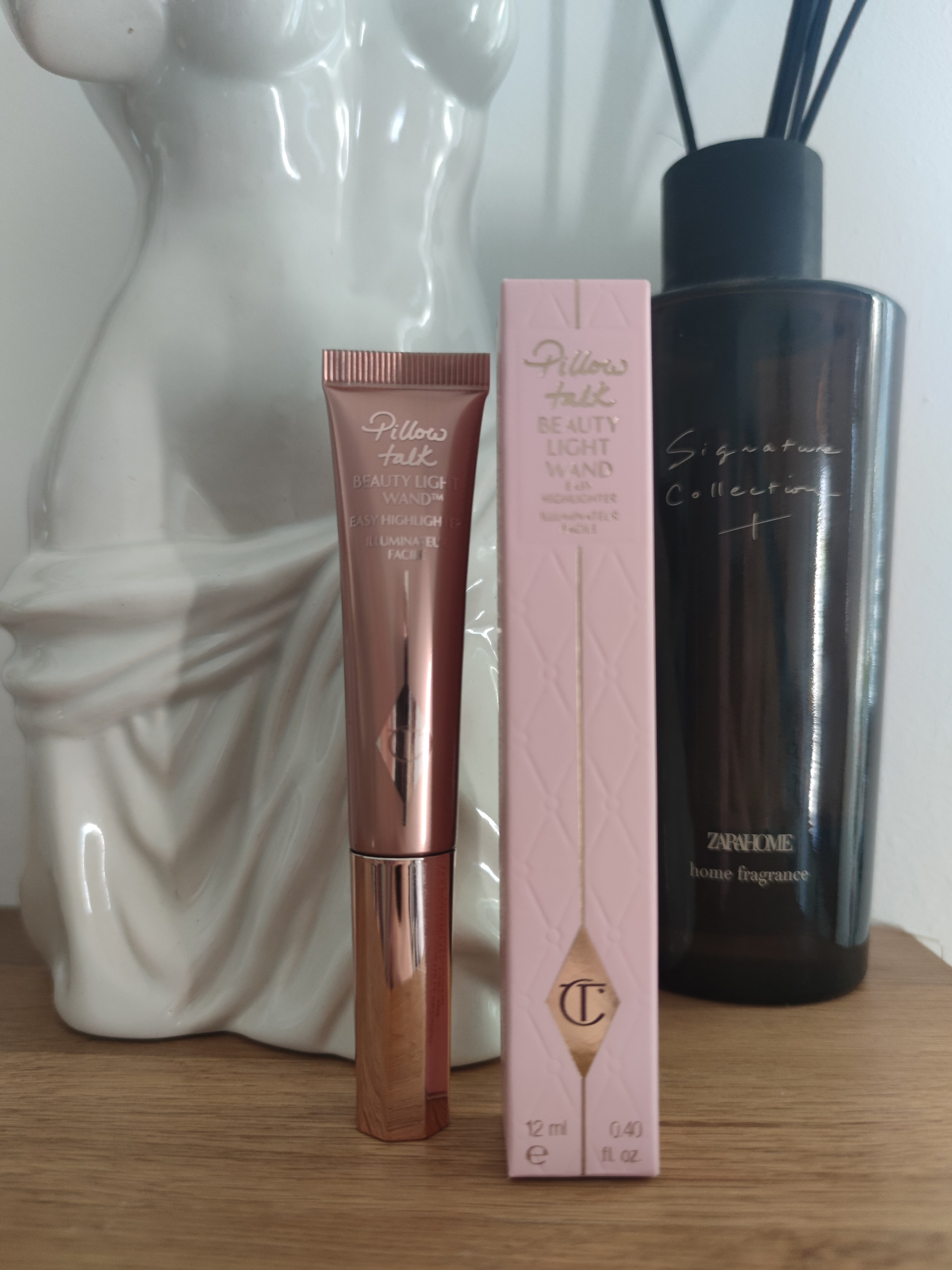 Charlotte Tilbury Light wand