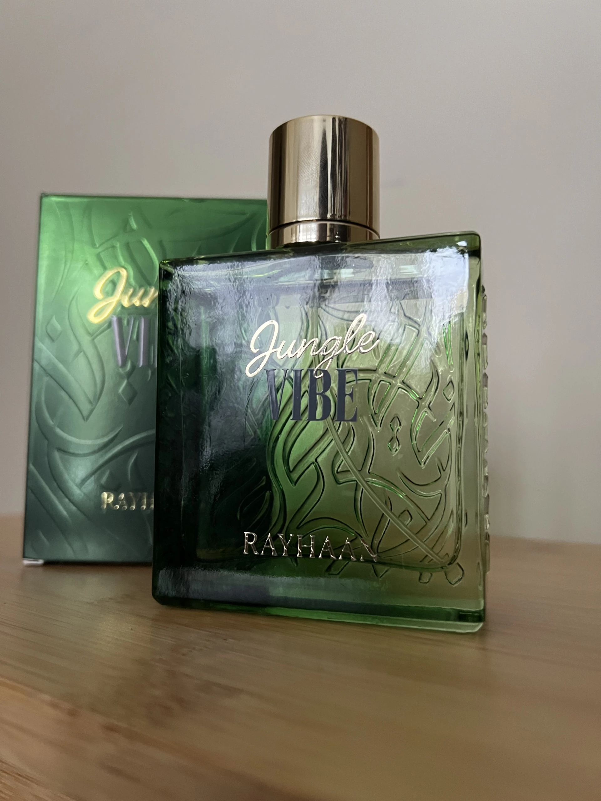 Rayhaan Jungle Vibe (Dries Van Noten Santal Greenery)