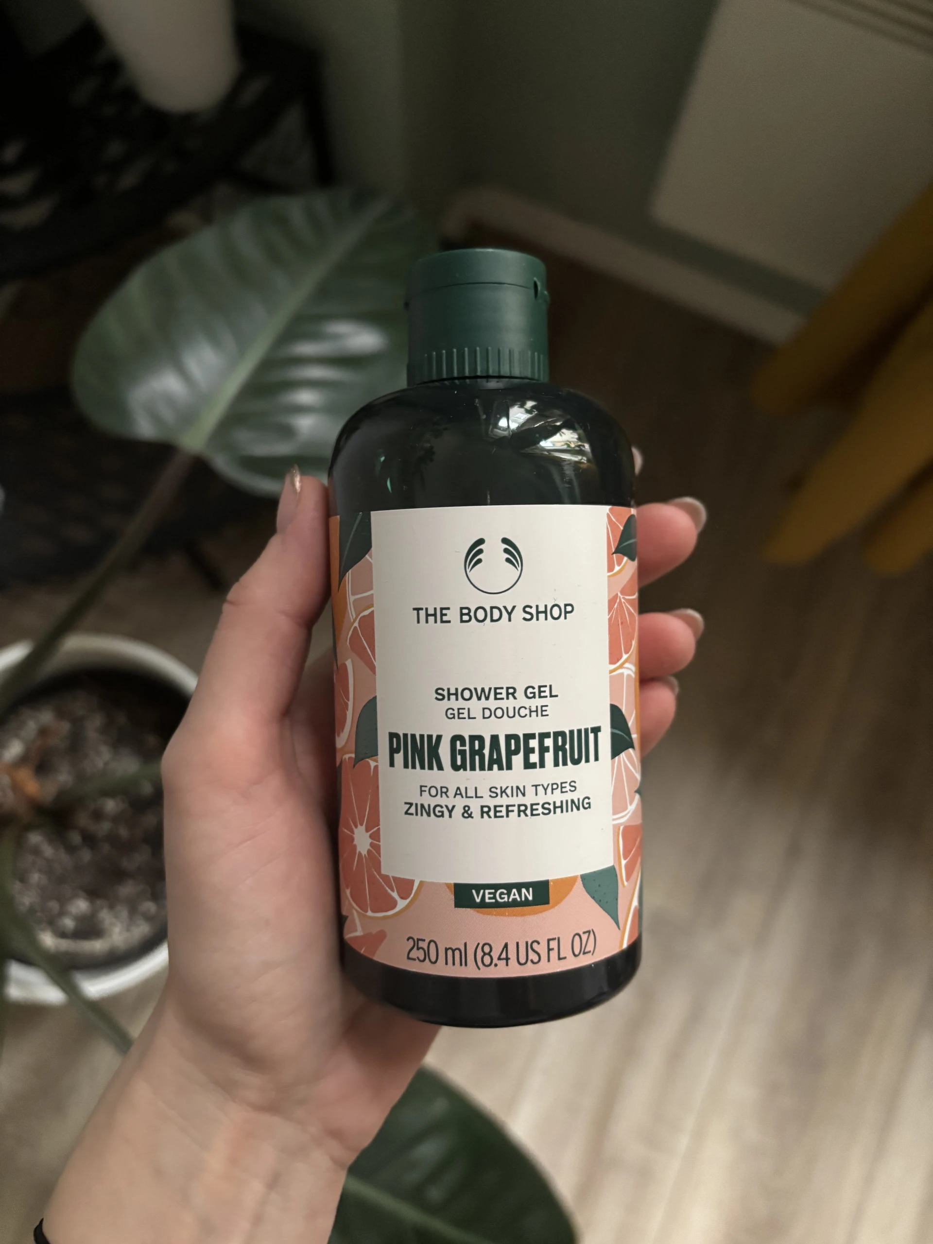 The body shop pink grapefruit shower gel