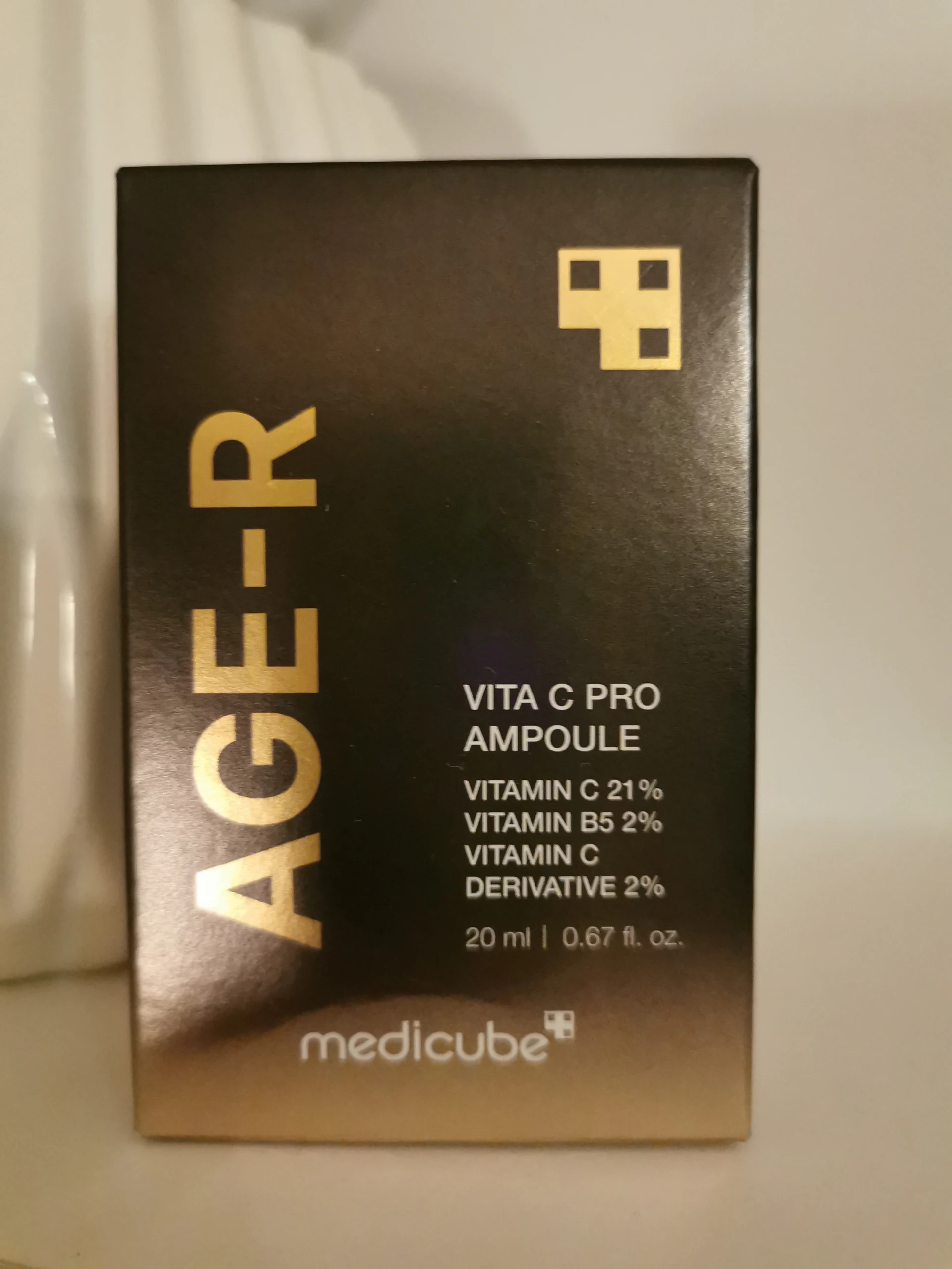 Foglalva Annának Medicube Age - R Vita C Pro Ampoule Szérum