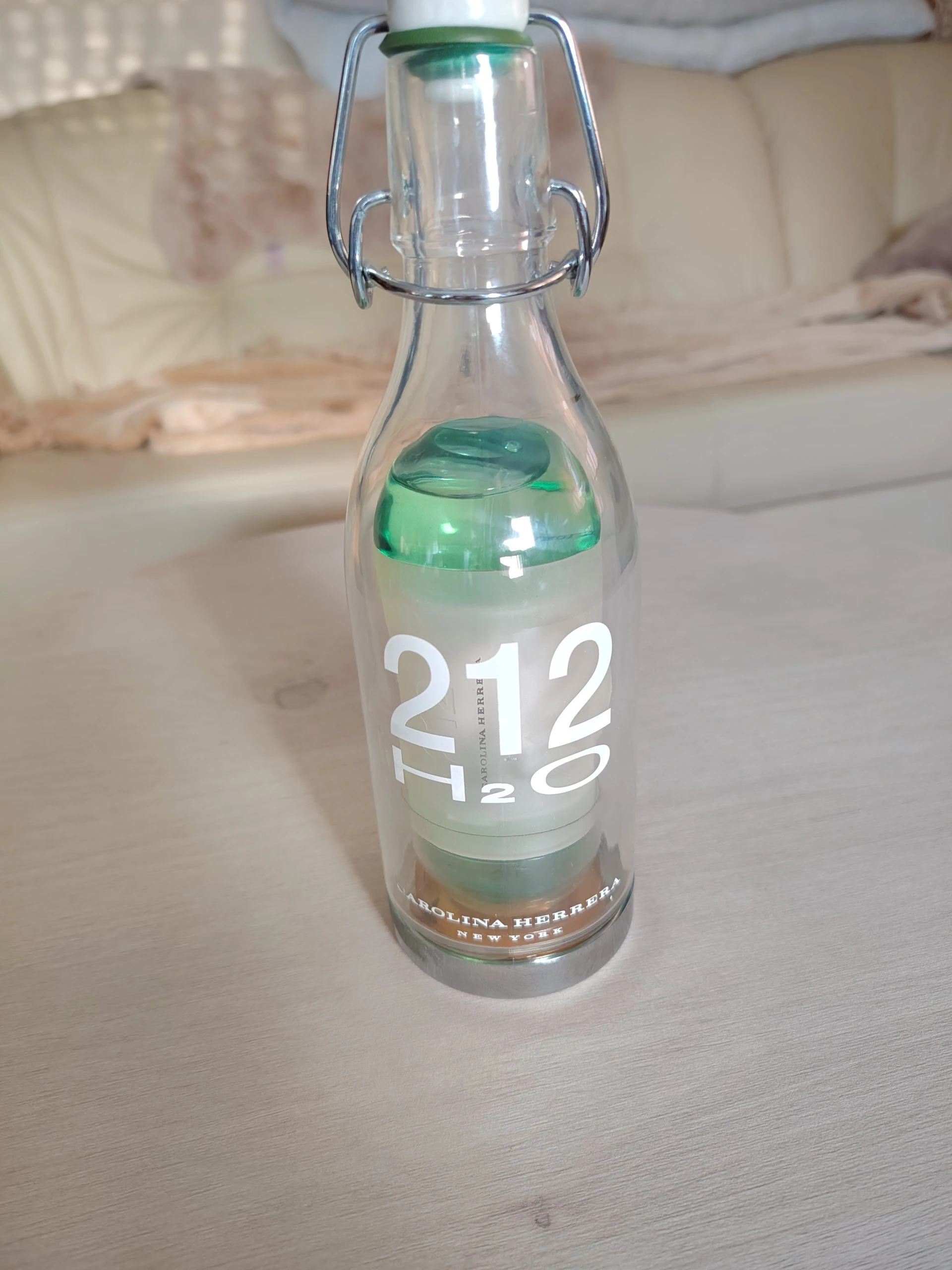 Carolina Herrera 212 H2O