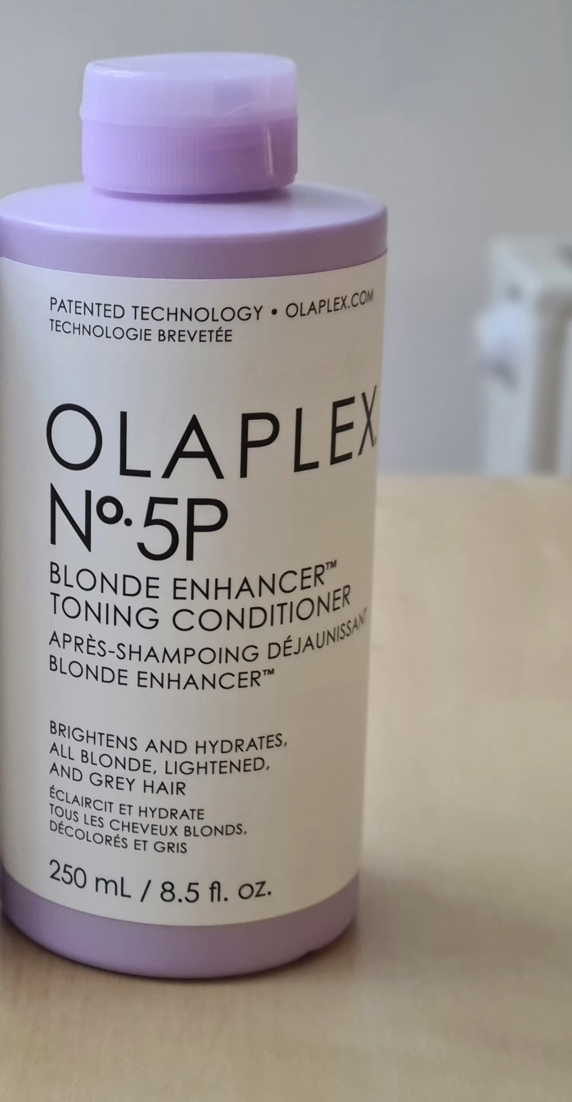 Olaplex No.5P Blonde Enhancer Toning szőke hajszín tonizáló kondicionáló