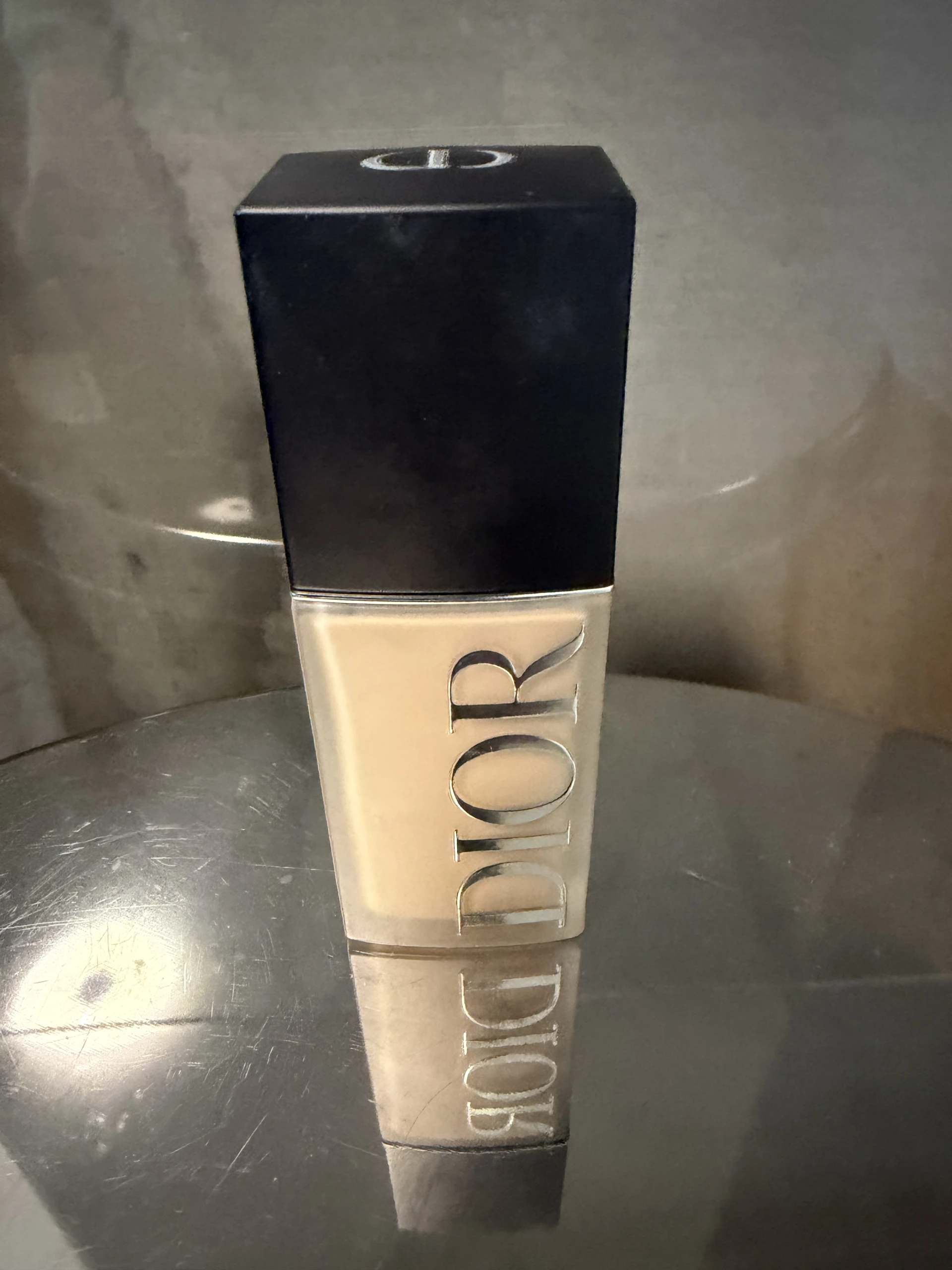 Dior Forever Skin Wear alapozó
