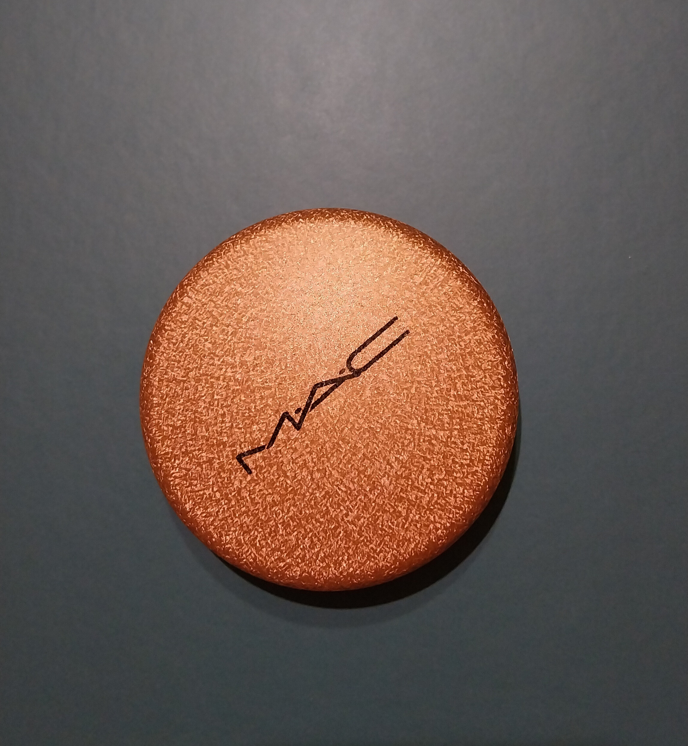 MAC Radiant Matte Bronzing Powder