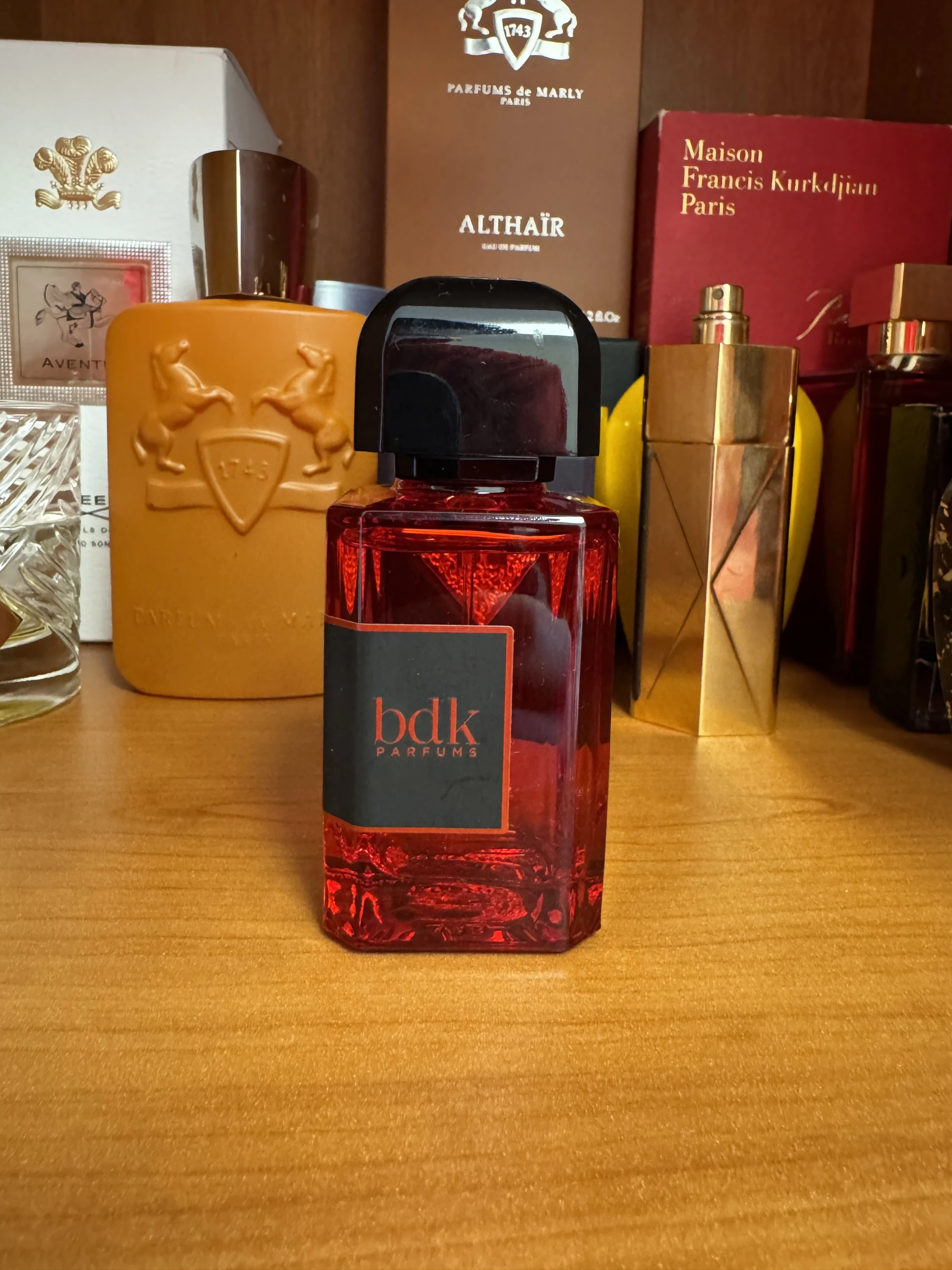 BDK Parfums Rouge Smoking Extrait dekant