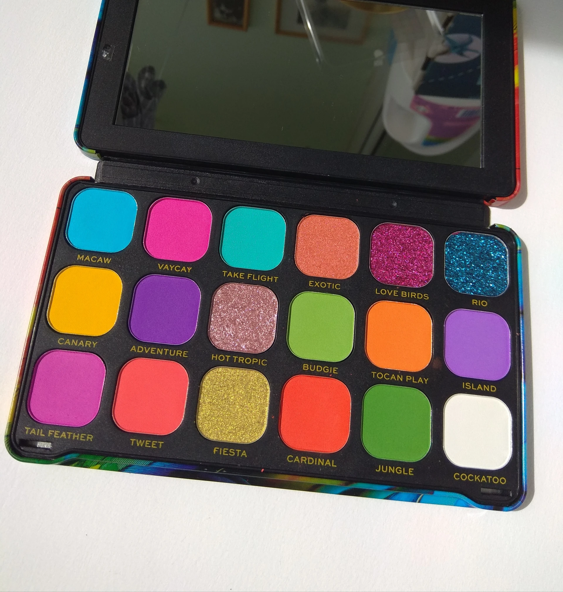 Új Revolution Flawless Birds of Paradise paletta