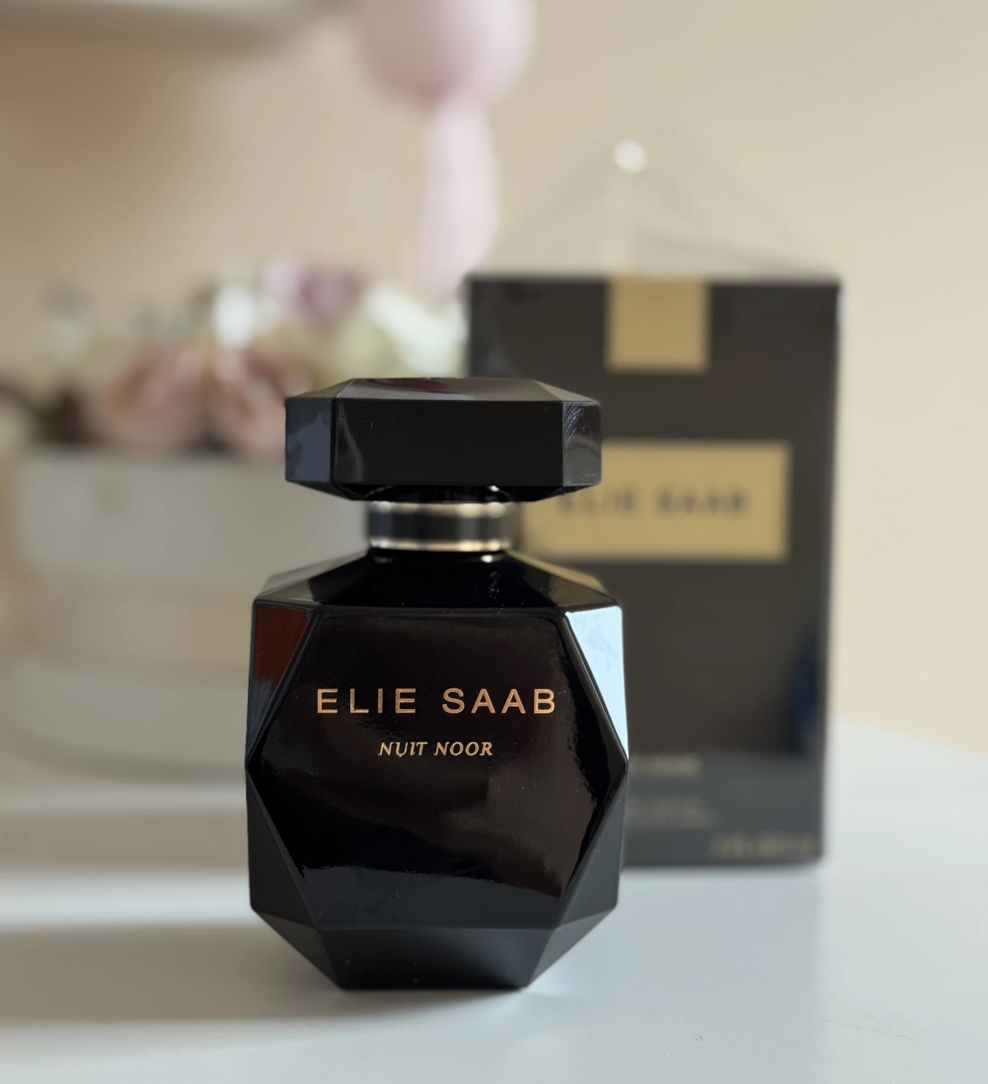 Elie Saab Nuit Noor fújós