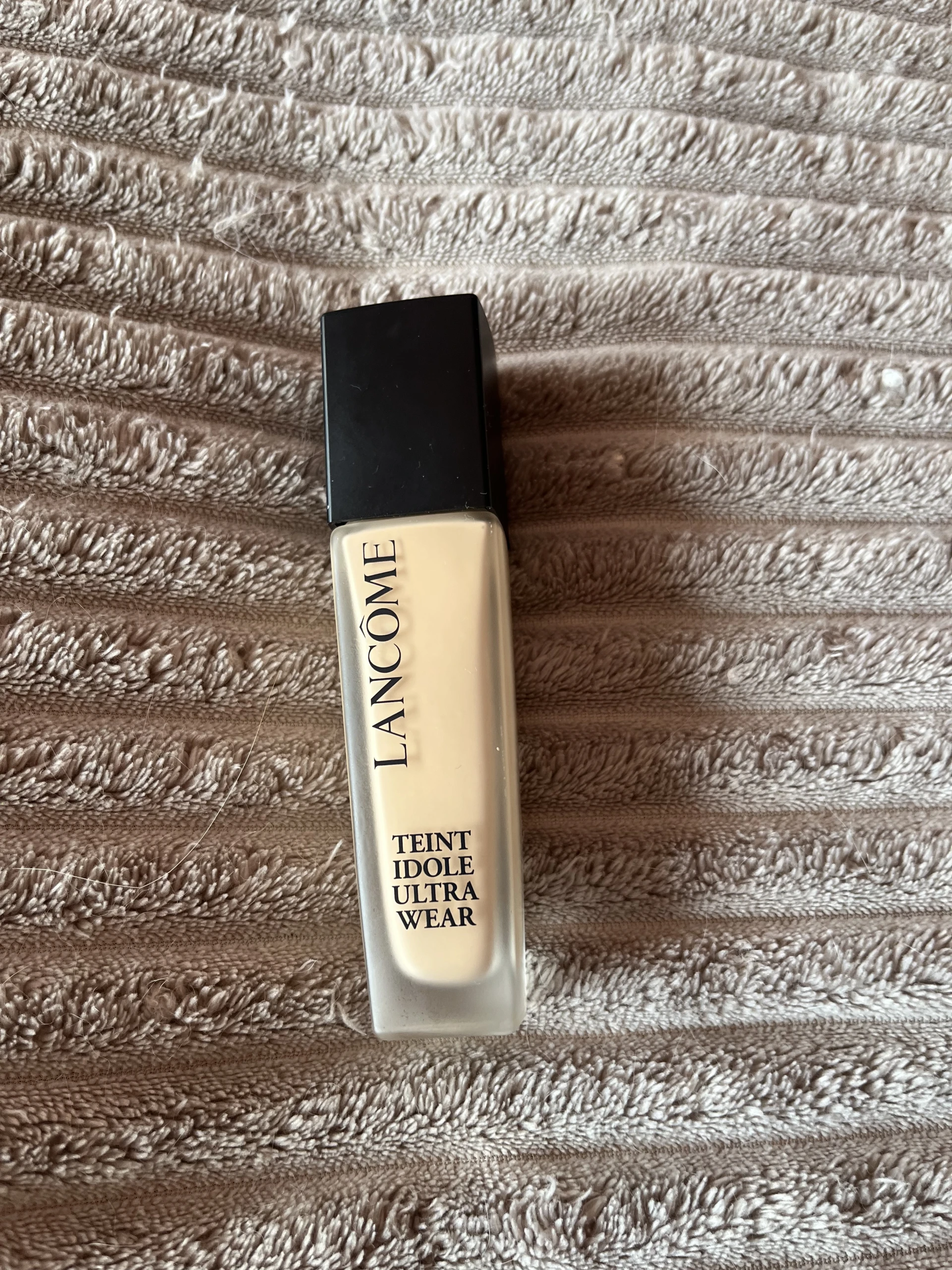 Lancome teint idole ultra wear