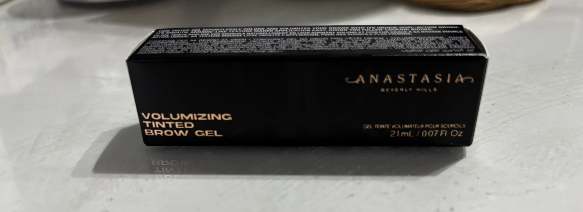 Volumizing Tinted brow gel