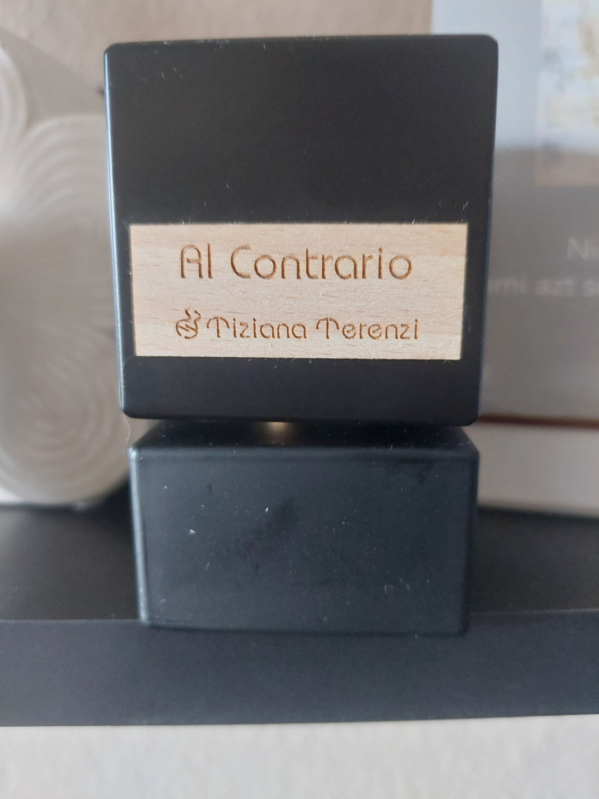 Tiziana Terenzi Al Contrario