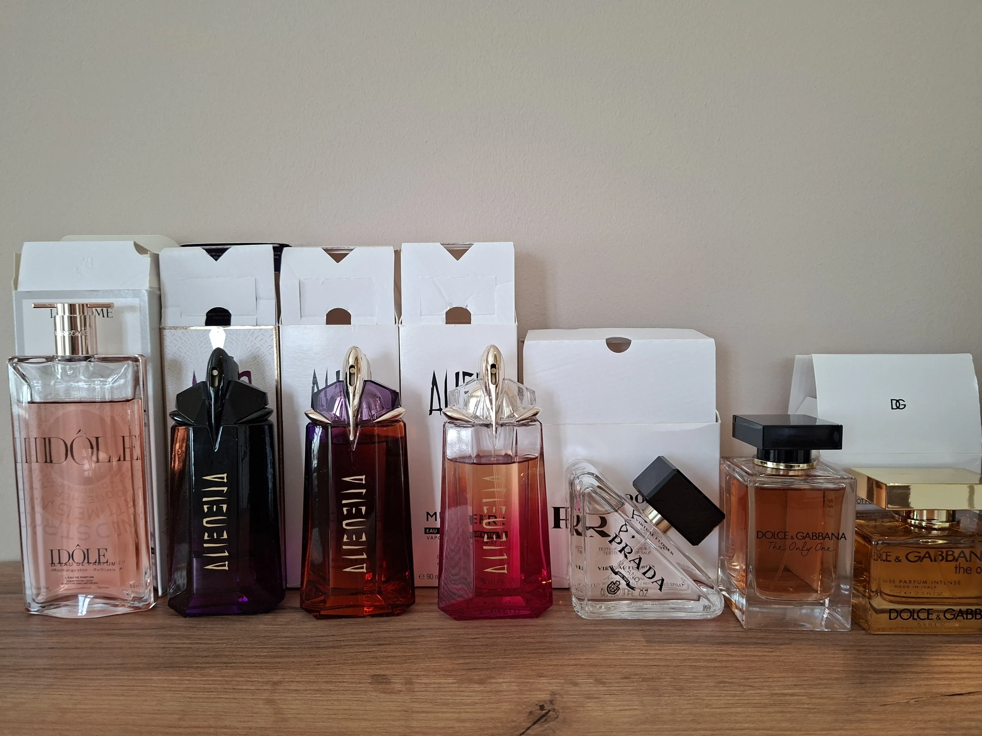 Prada Paradoxe Paradoxe Virtual Flower EDP