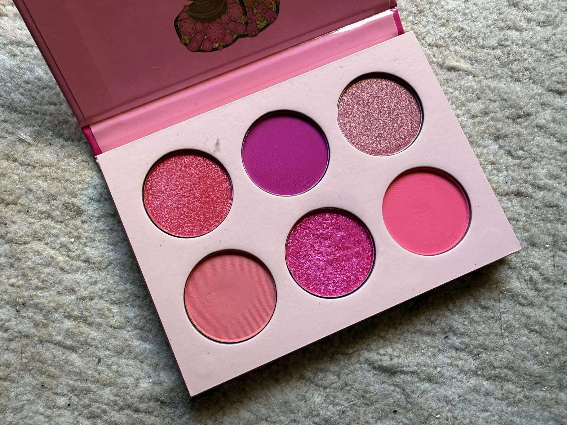 Juvias Place The Sweet pinks
