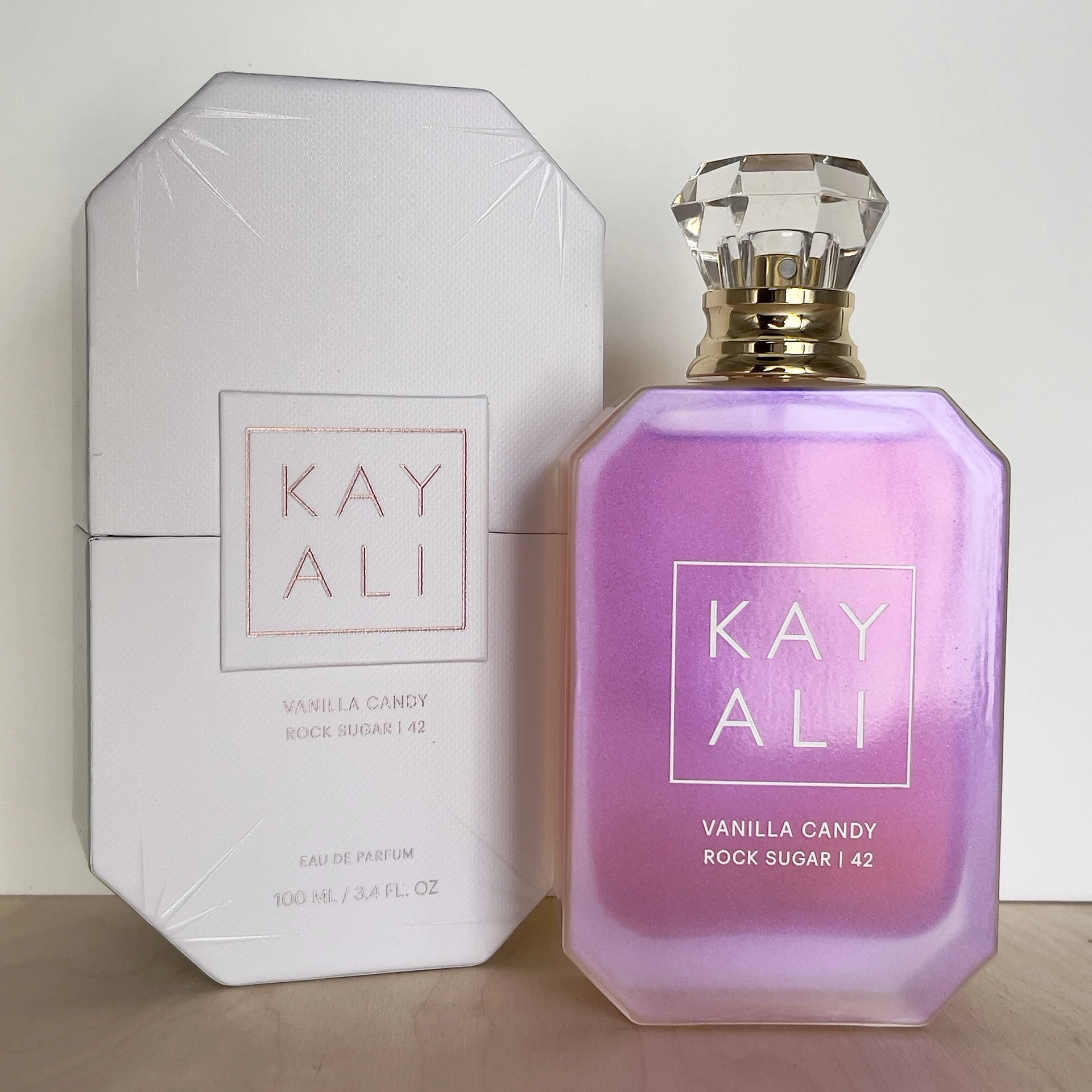 Kayali Vanilla Candy Rock Sugar