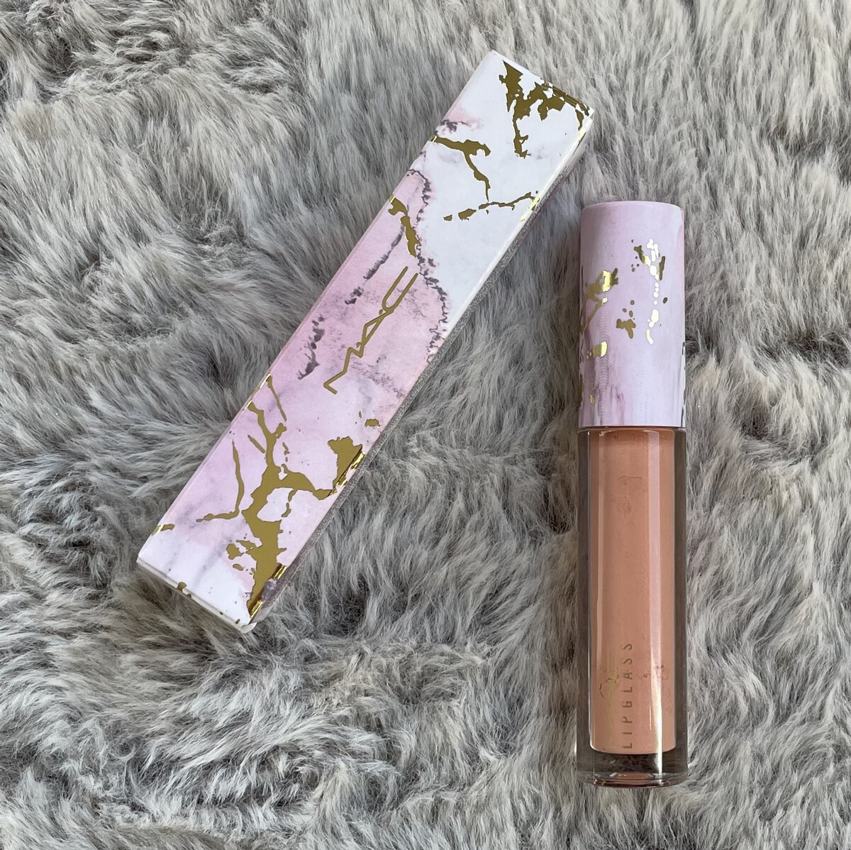 MAC Electric Wonder Lipglass Szájfény - CORAL OF THE WILD árnyalat