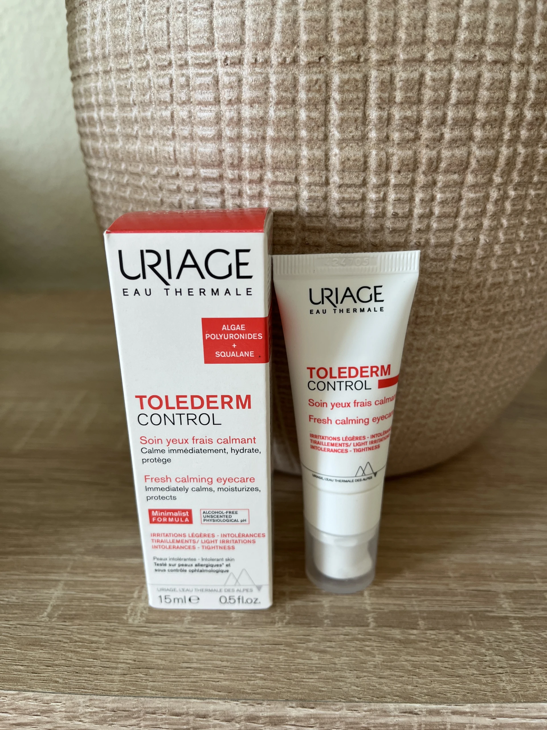 Uriage Toléderm Control Szemkörnyékápoló