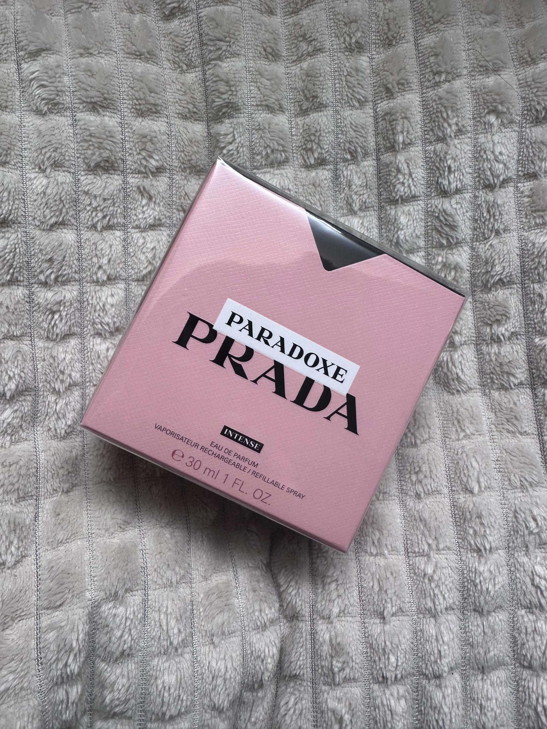 Prada Paradoxe Intense