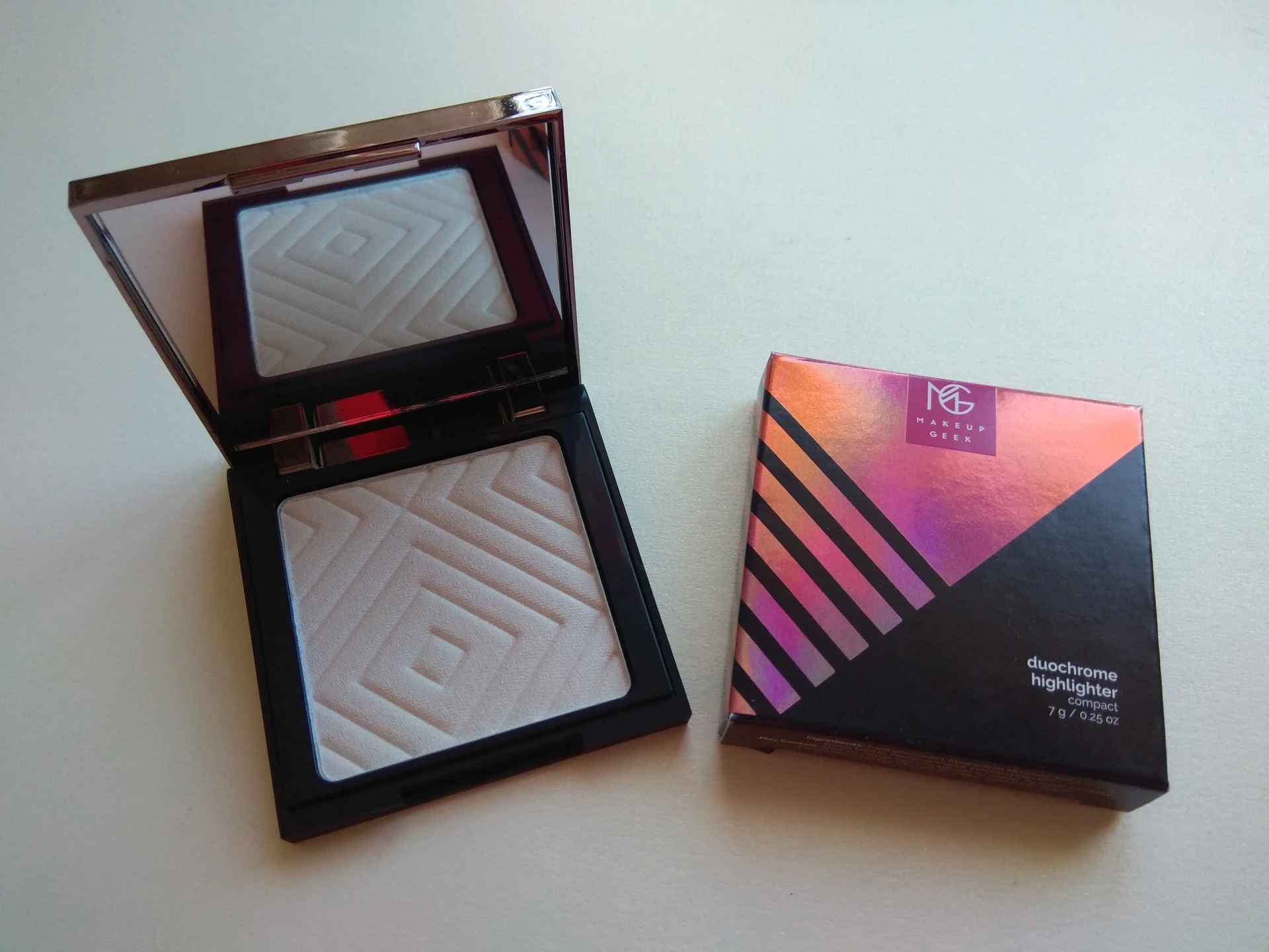 Új Makeup Geek highlighter