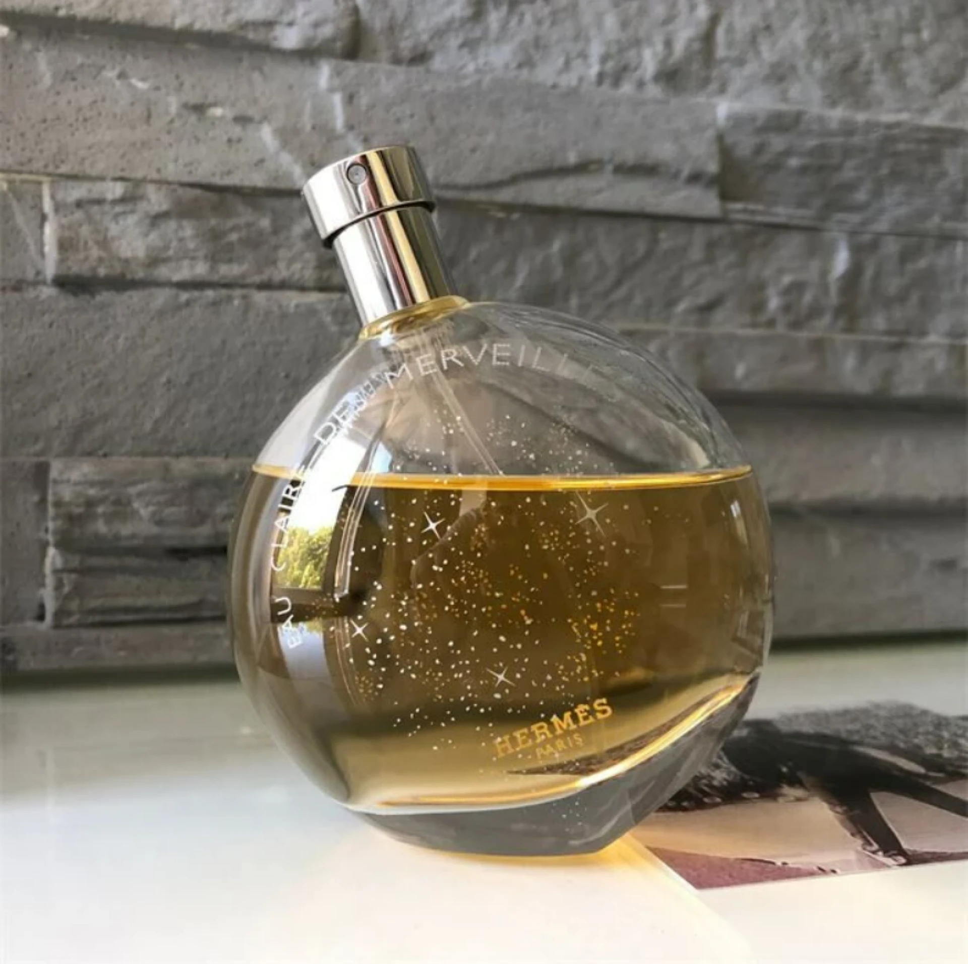 Hermès Eau Claire Des Merveilles fújósok