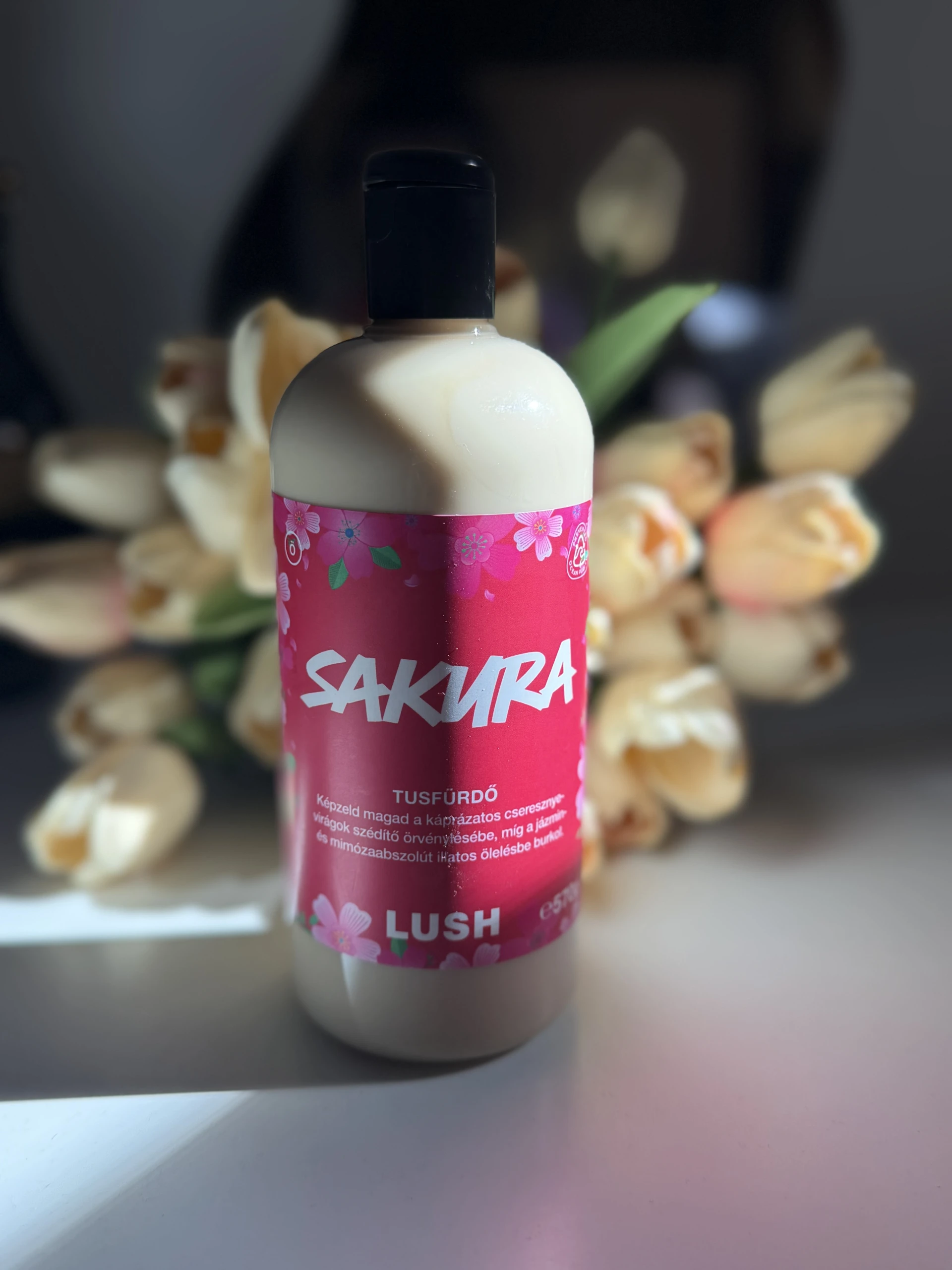 Lush Sakura 570g
