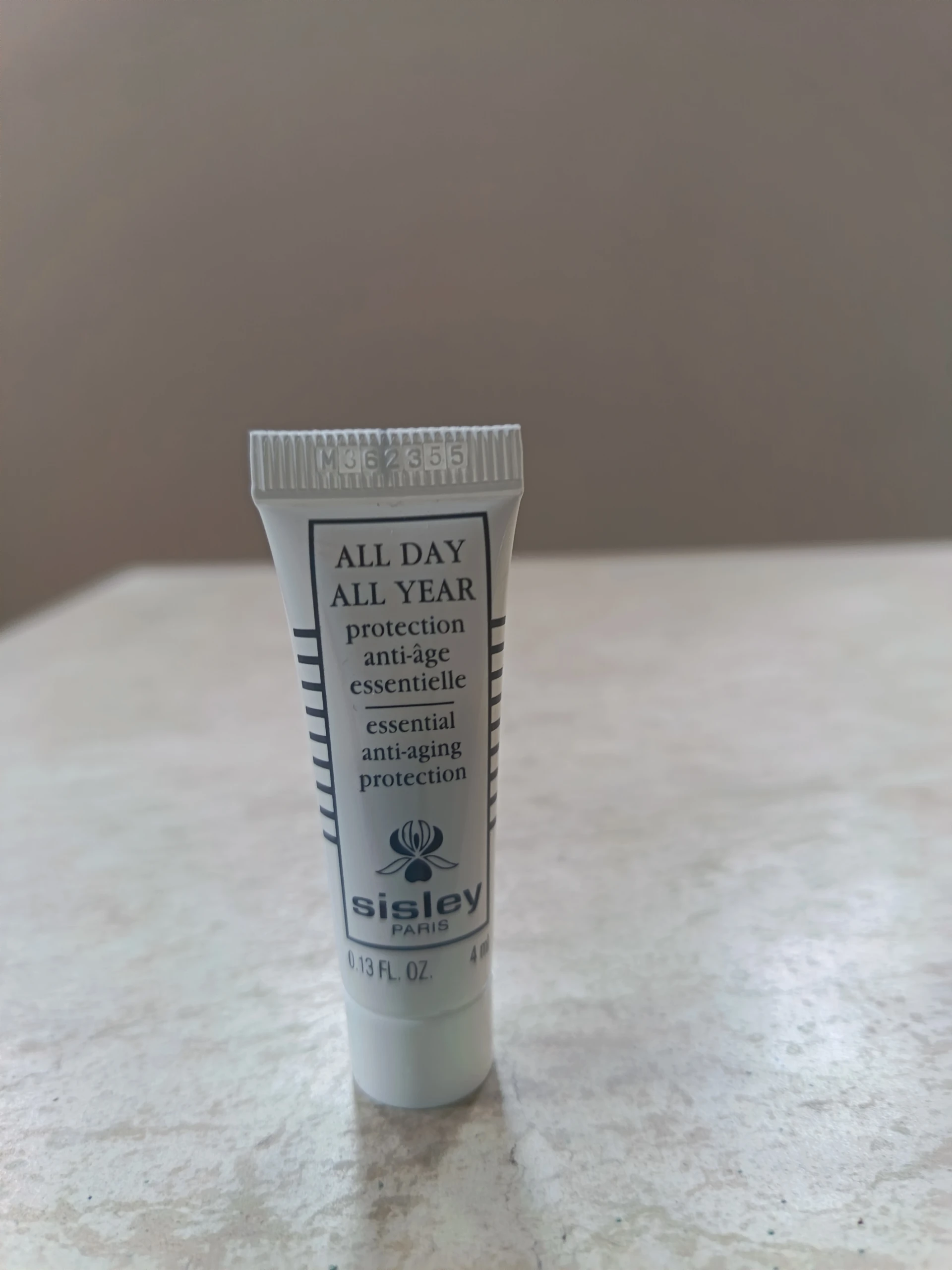 Sisley All Day All Year mini