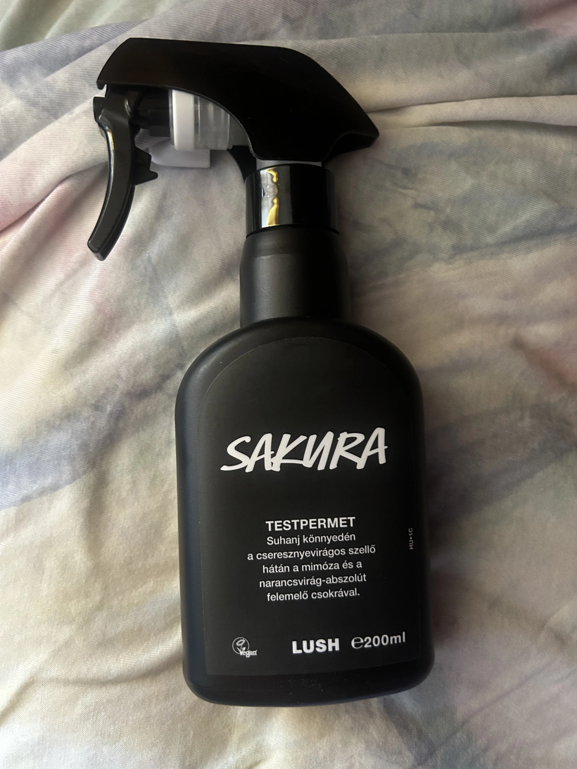 Lush sakura body spray