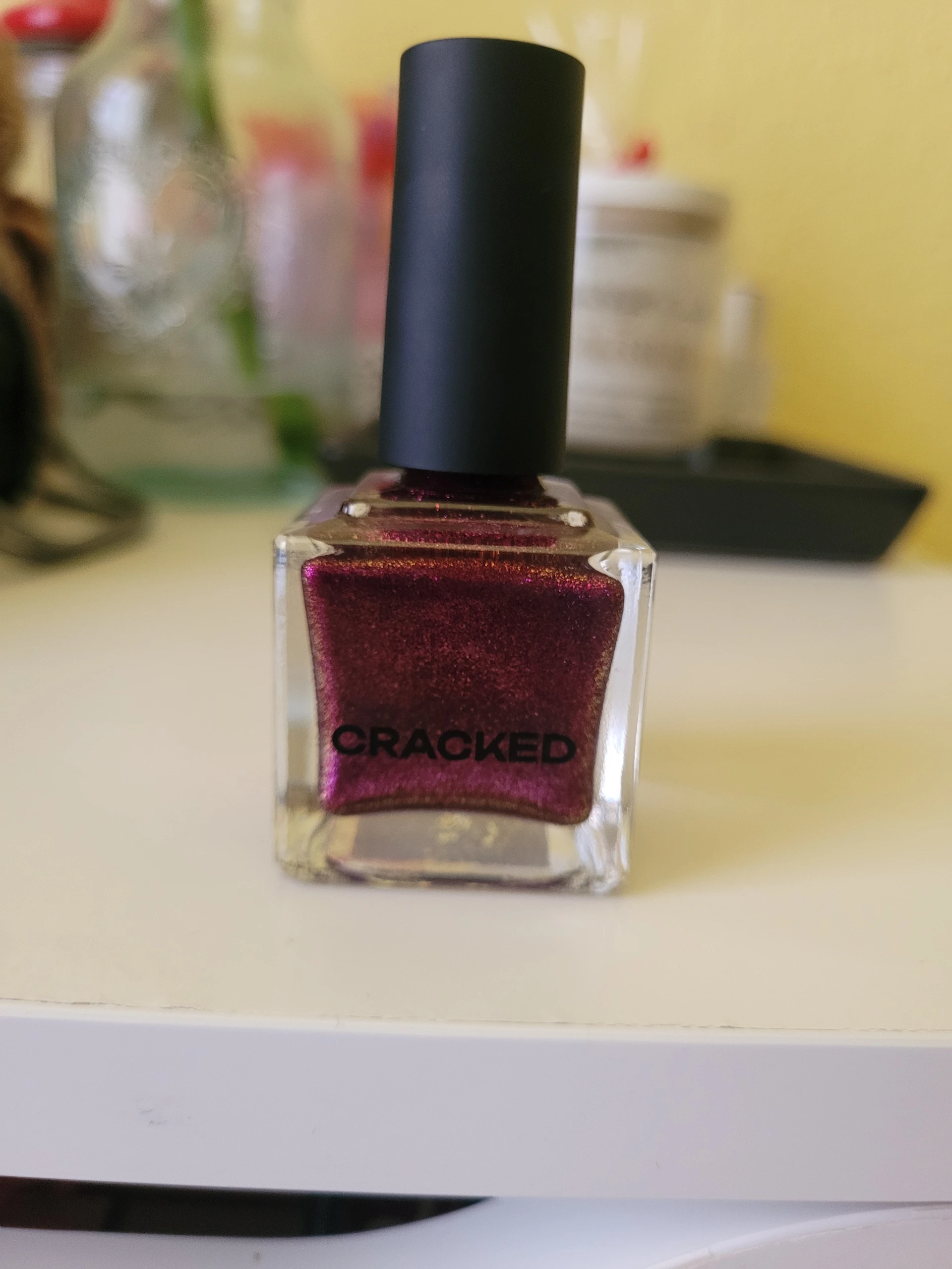 Cracked Polish körömlakk