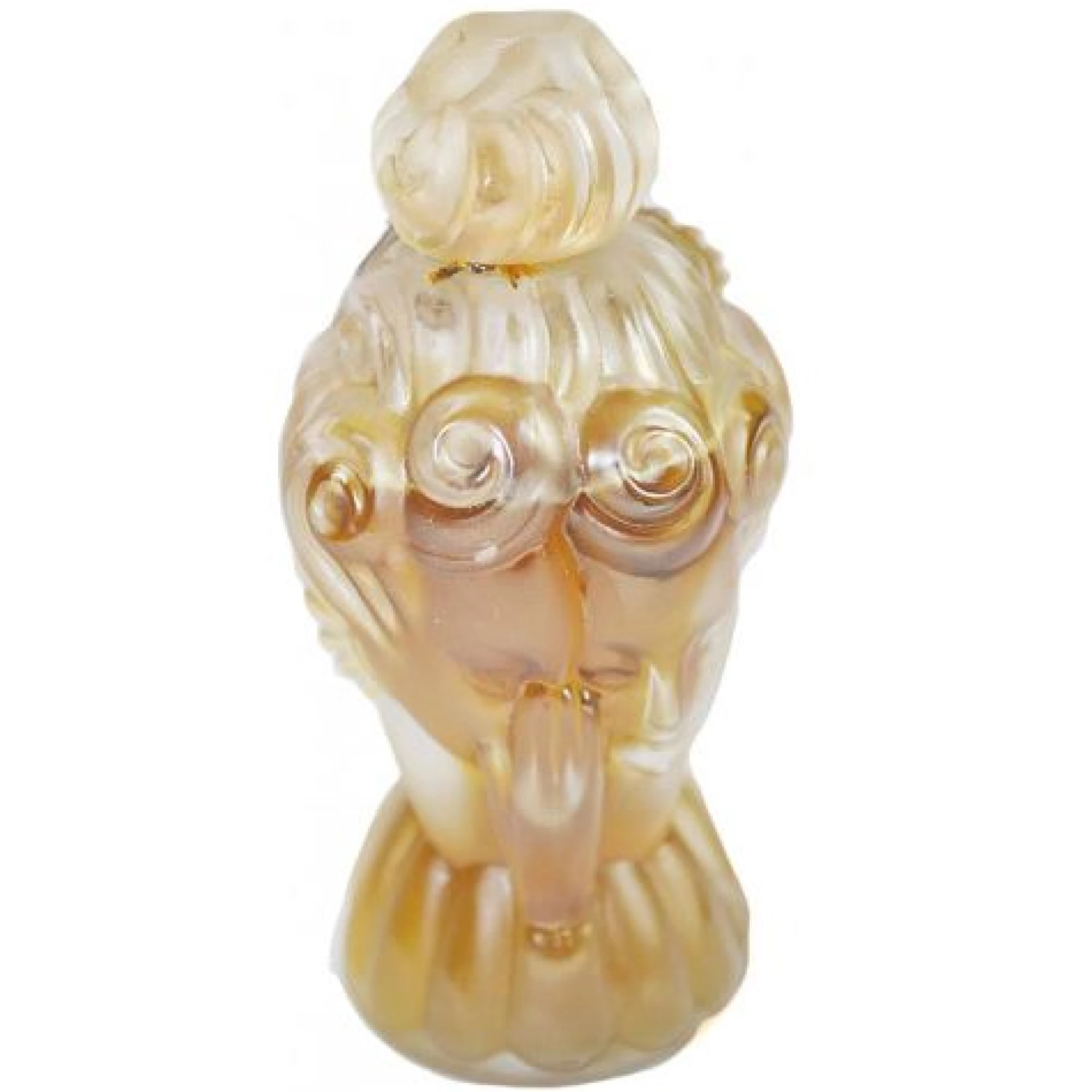 Elizabeth Arden On Dit