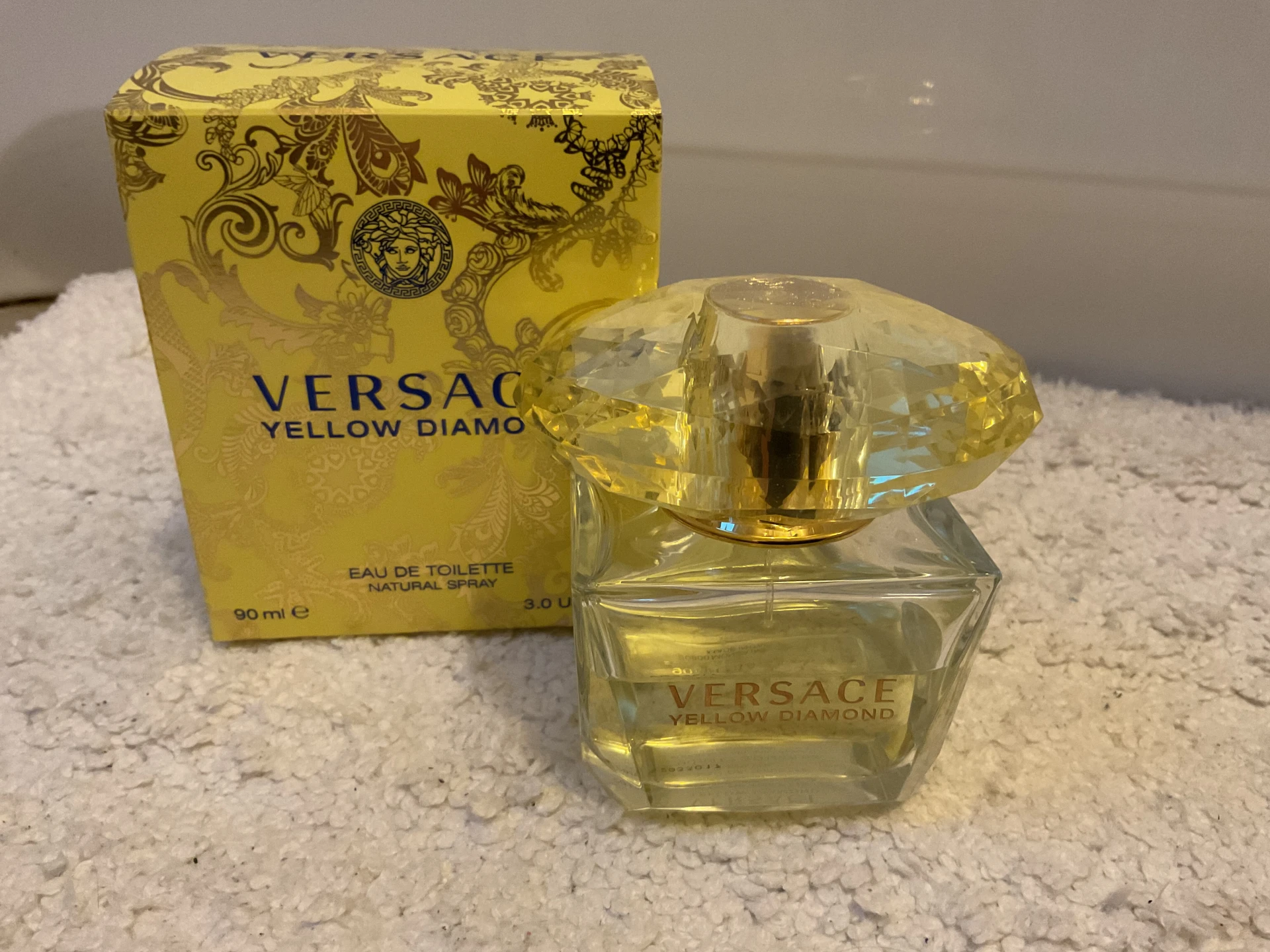 Versace Yellow Diamond.