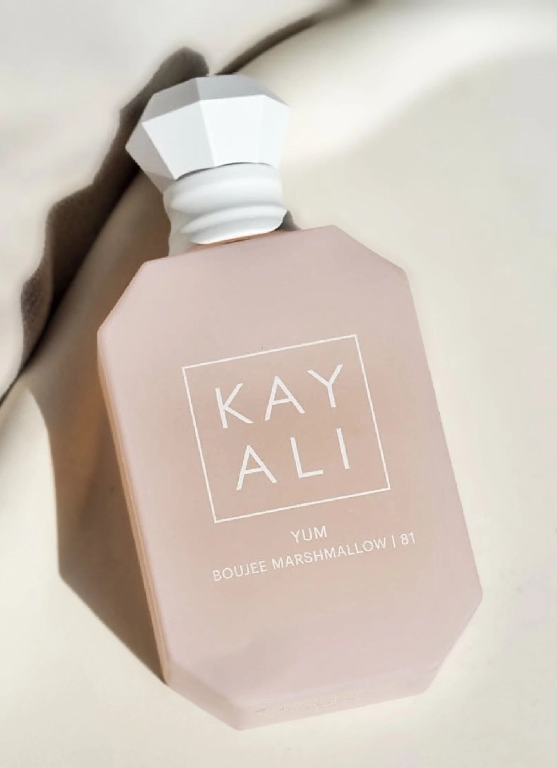 Kayali Yum Boujee Marshmallow 81 Eau de Parfum