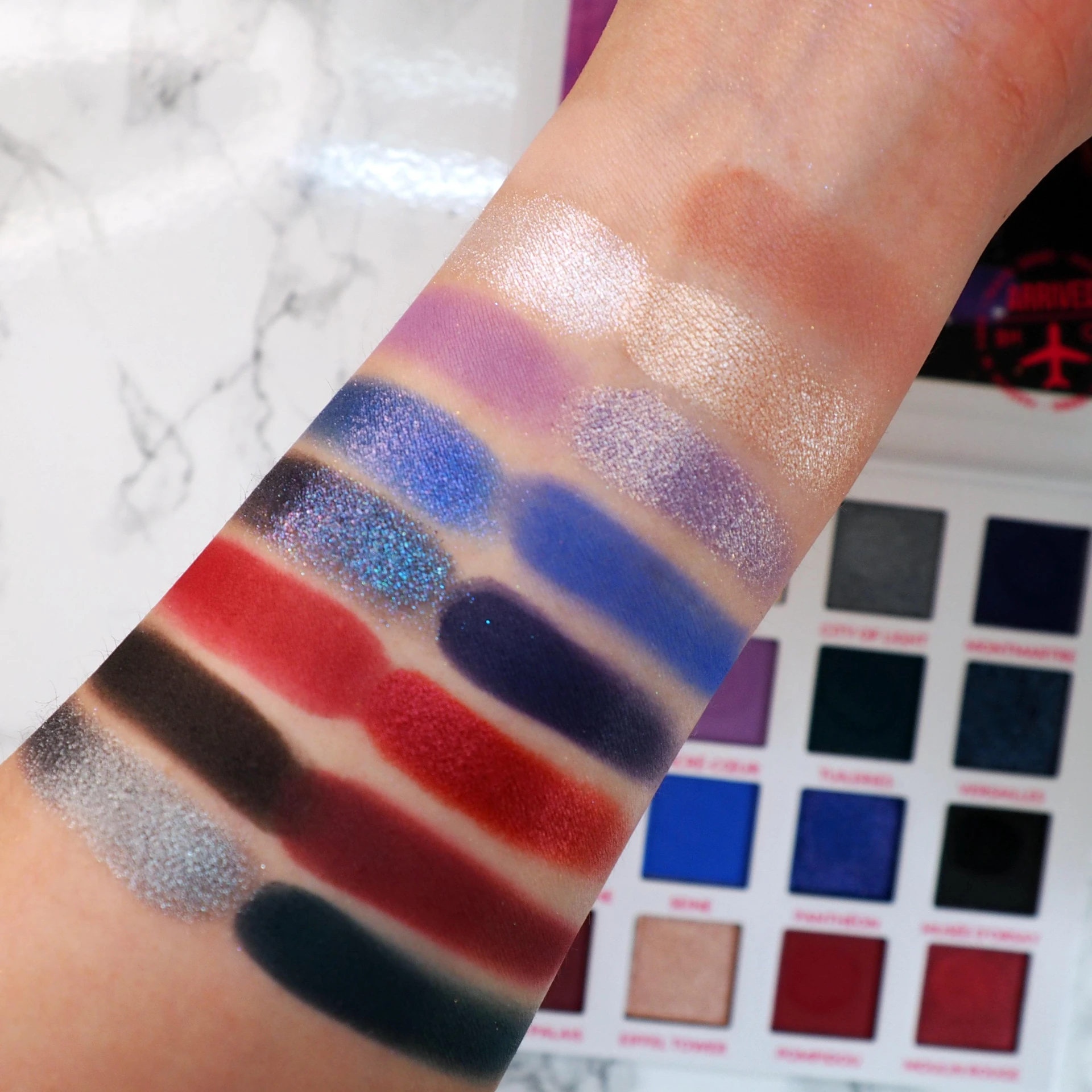 AKCIÓ! Új BH Cosmetics Passion in Paris paletta